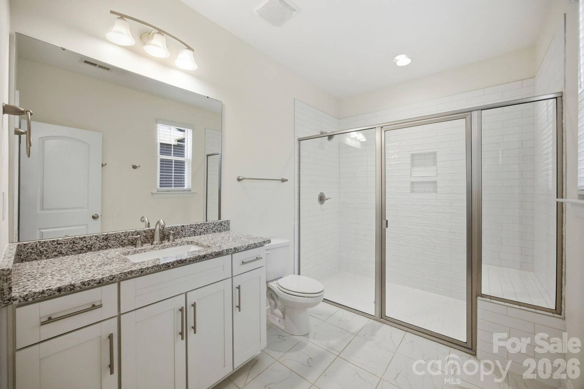 2015 Claybrook Lane, Denver, NC 28037