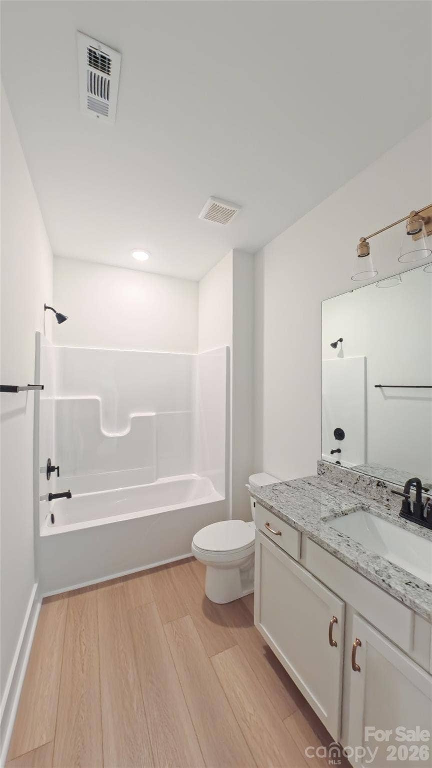 2nd Bathroom