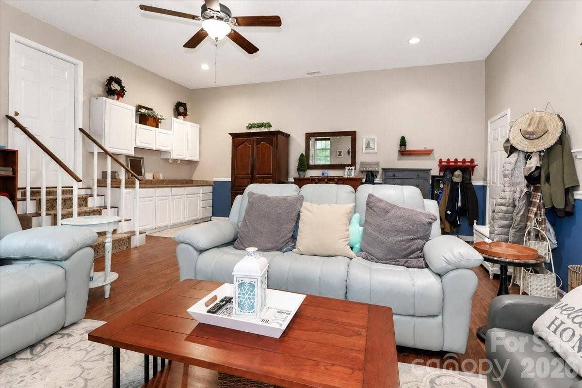 Family Room/Converted Garage