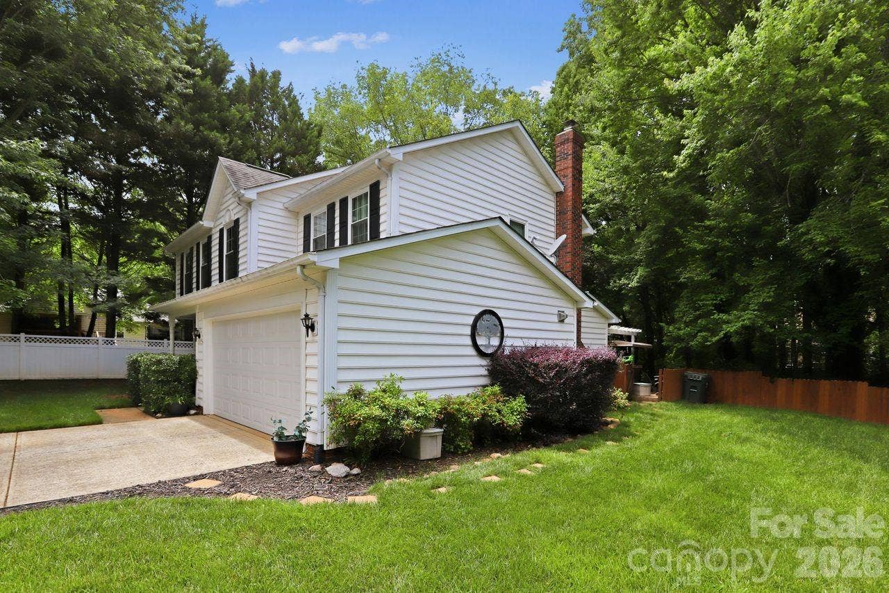 3009 Oakcroft Drive, Matthews, NC 28105