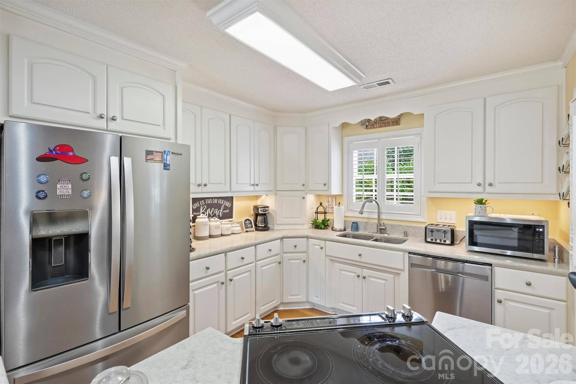 1302 Laurel Woods Drive, Gastonia, NC 28052 1302 Laurel Woods Drive, Gastonia, NC 28052