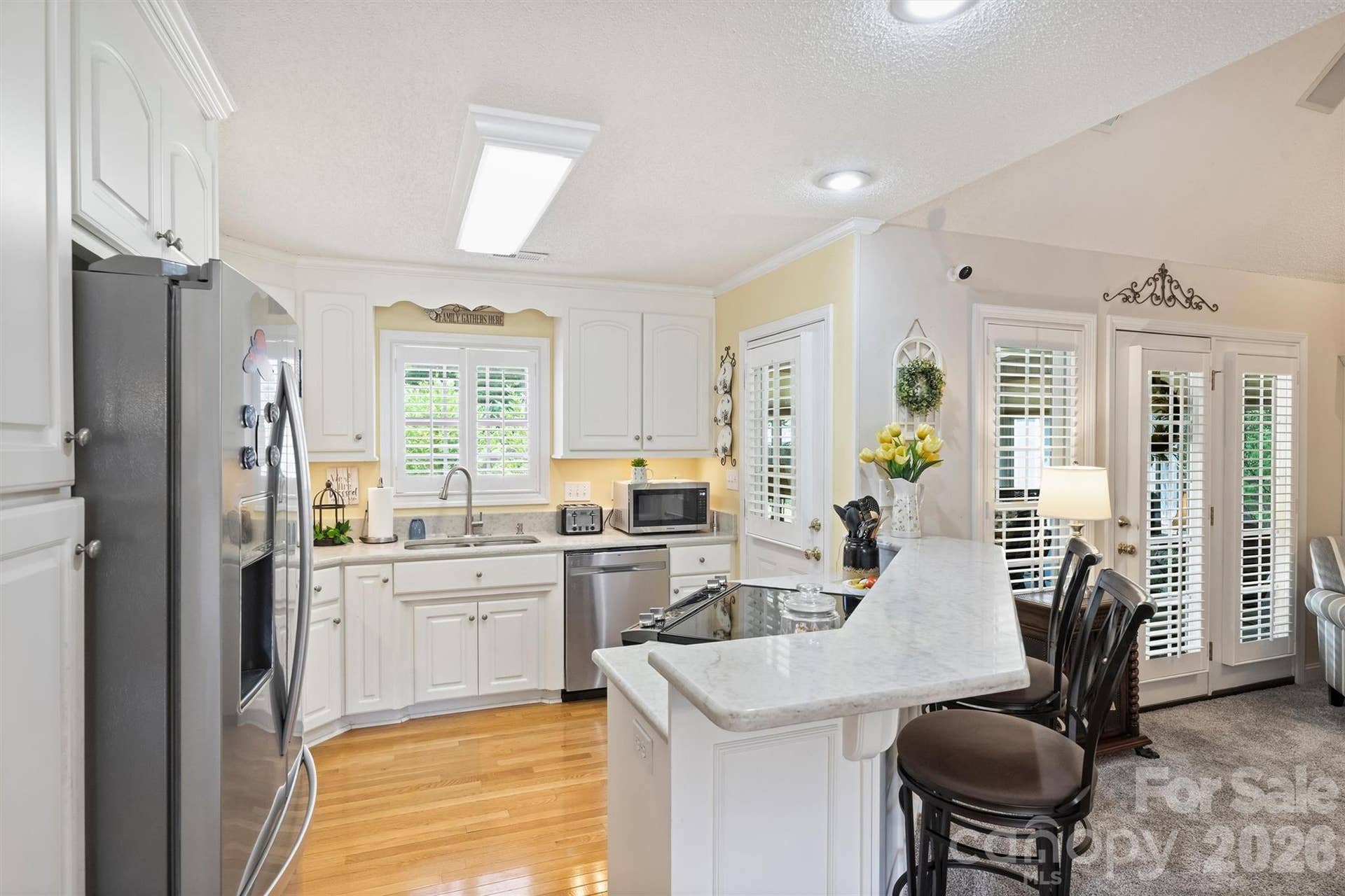 1302 Laurel Woods Drive, Gastonia, NC 28052 1302 Laurel Woods Drive, Gastonia, NC 28052