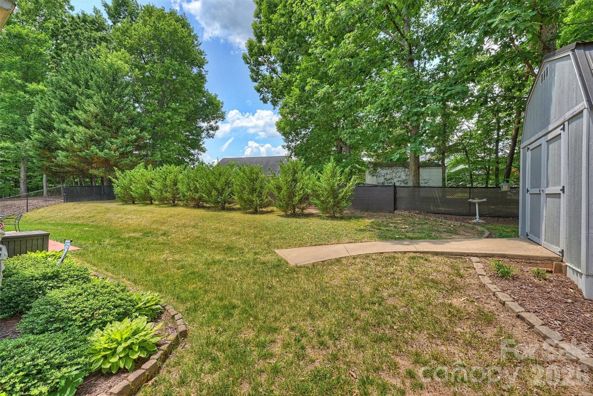 1302 Laurel Woods Drive, Gastonia, NC 28052 1302 Laurel Woods Drive, Gastonia, NC 28052