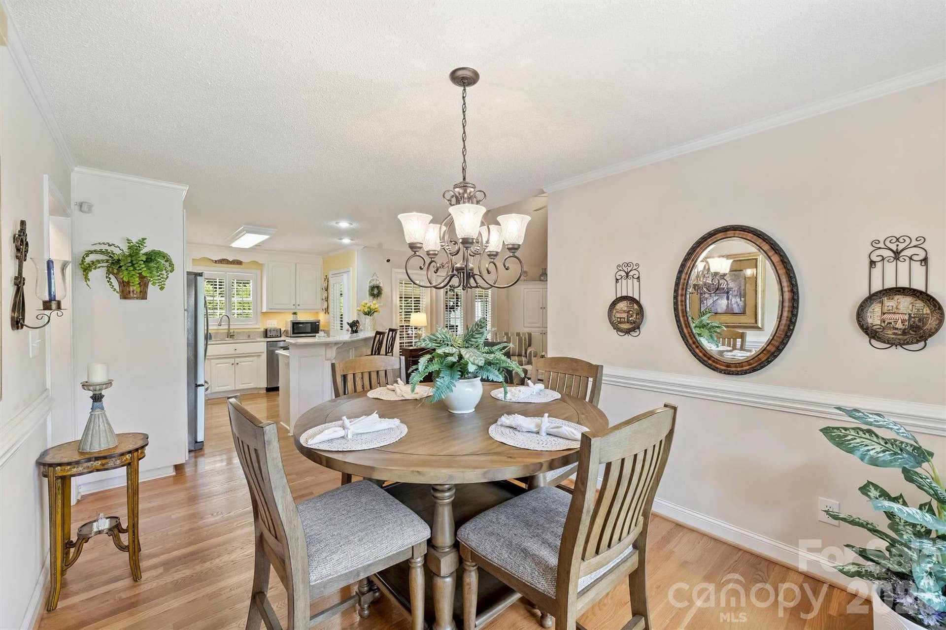 1302 Laurel Woods Drive, Gastonia, NC 28052 1302 Laurel Woods Drive, Gastonia, NC 28052