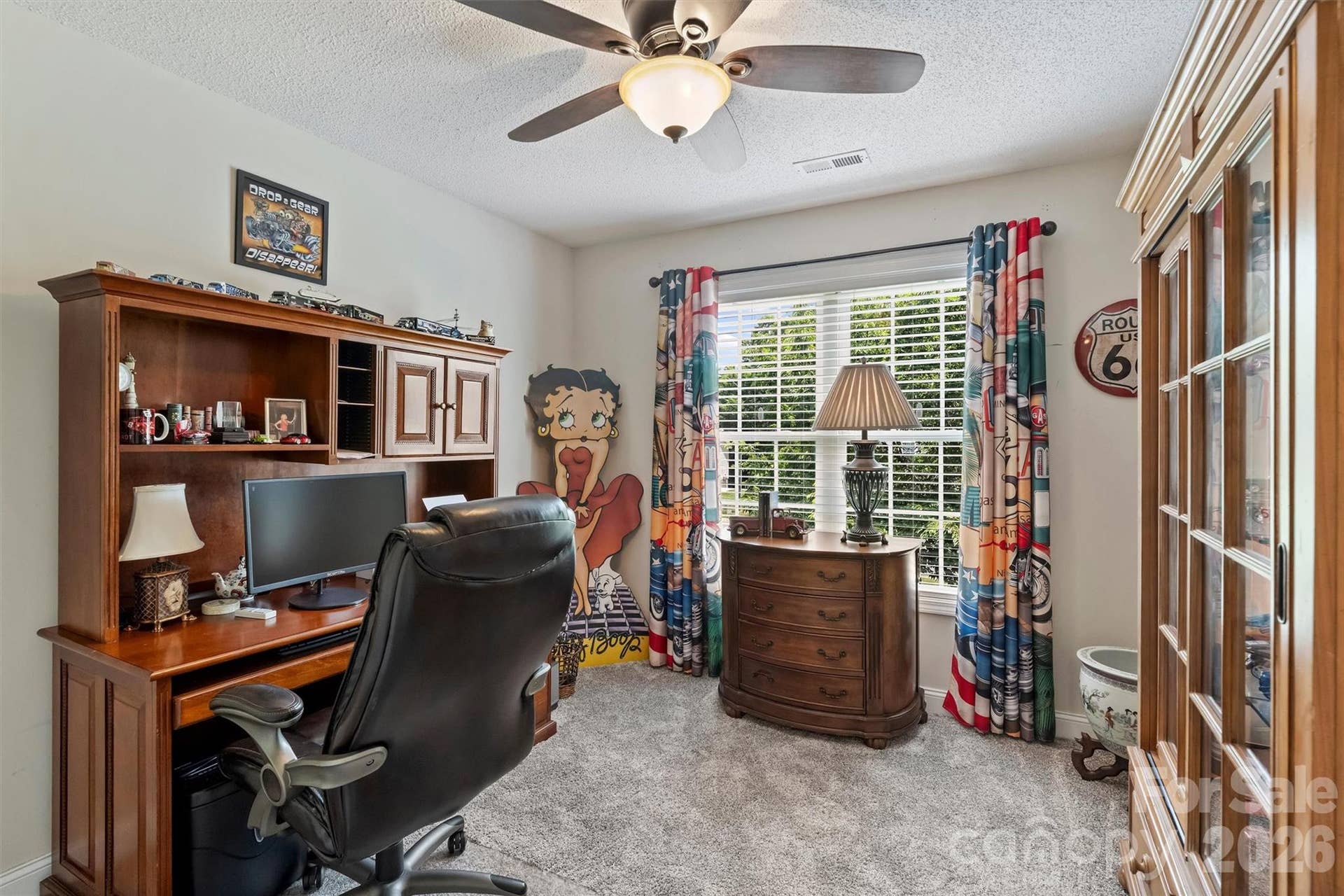 1302 Laurel Woods Drive, Gastonia, NC 28052 1302 Laurel Woods Drive, Gastonia, NC 28052