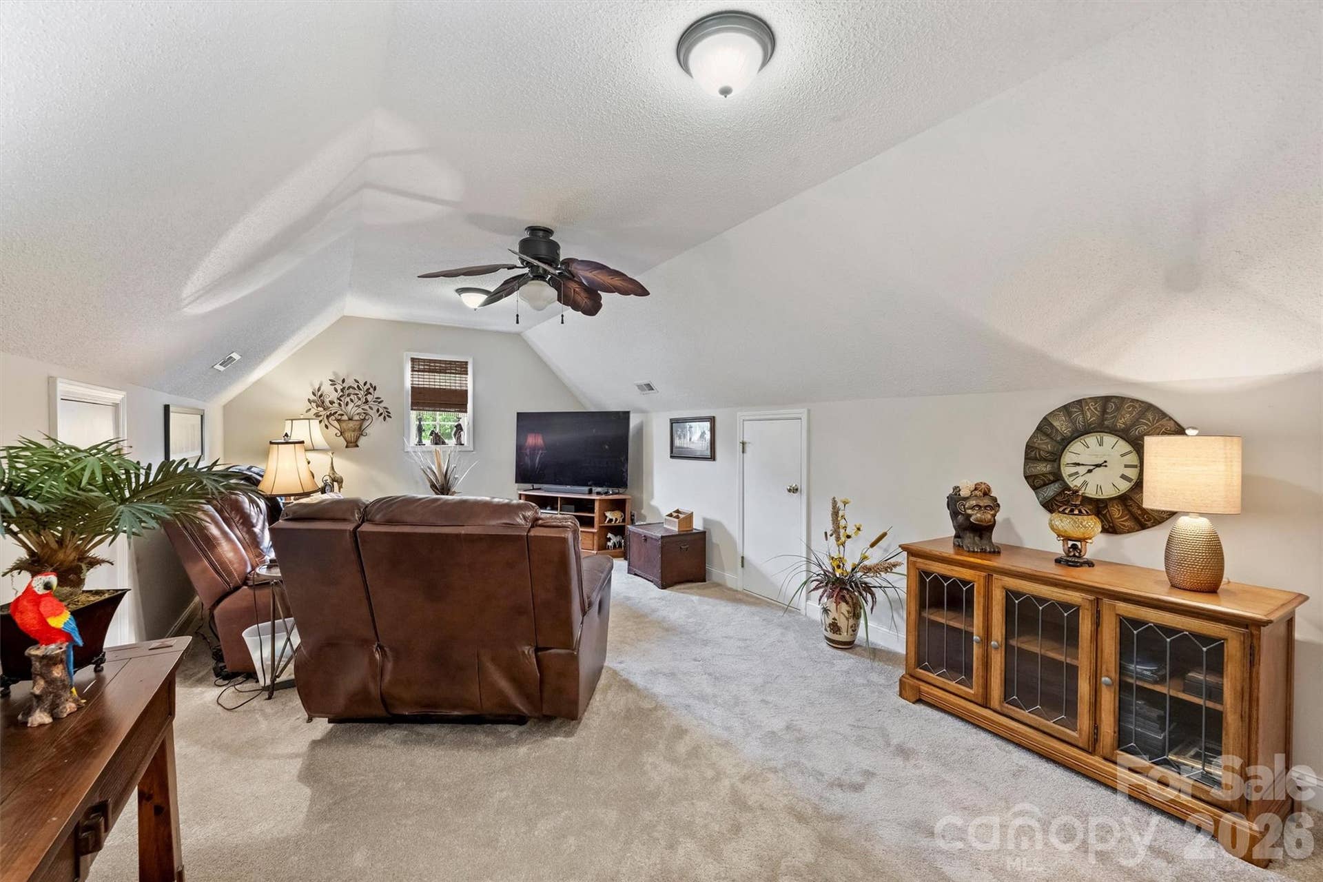 1302 Laurel Woods Drive, Gastonia, NC 28052 1302 Laurel Woods Drive, Gastonia, NC 28052