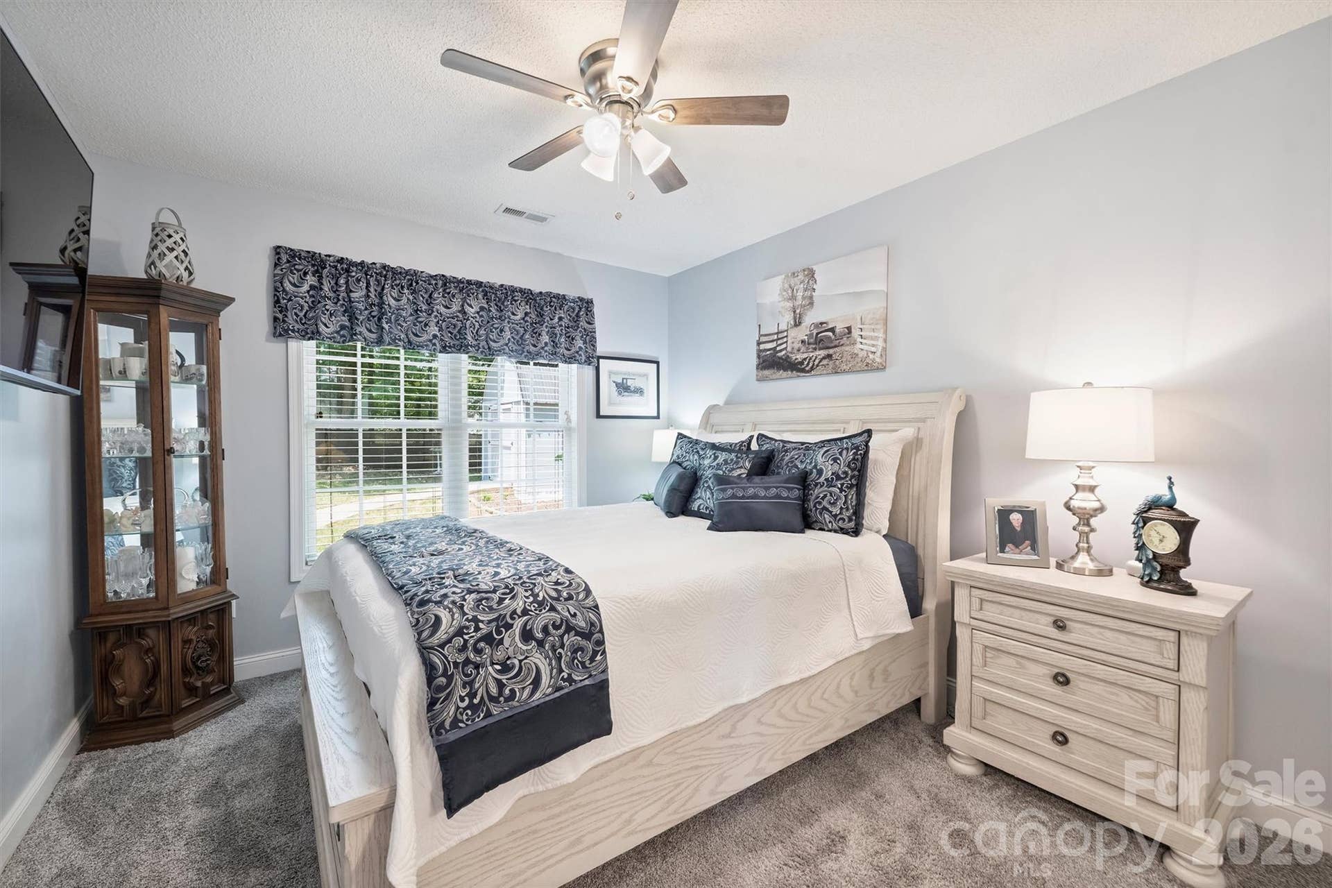 1302 Laurel Woods Drive, Gastonia, NC 28052 1302 Laurel Woods Drive, Gastonia, NC 28052