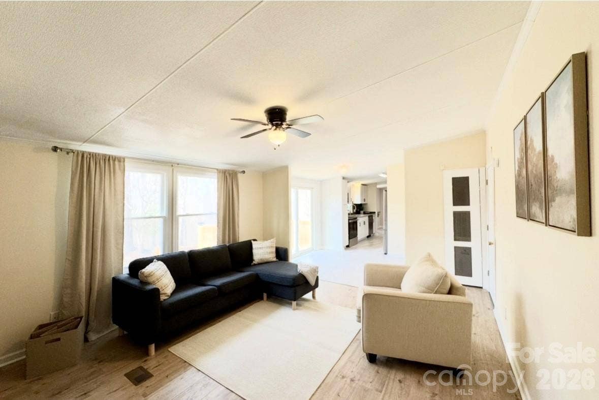 1320 Smith Woods Lane, Hickory Grove, SC 29717 1320 Smith Woods Lane, Hickory Grove, SC 29717