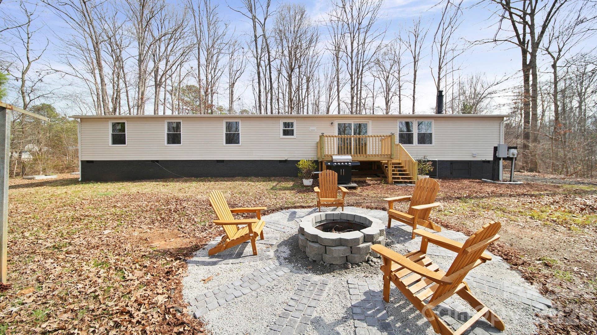 1320 Smith Woods Lane, Hickory Grove, SC 29717 1320 Smith Woods Lane, Hickory Grove, SC 29717