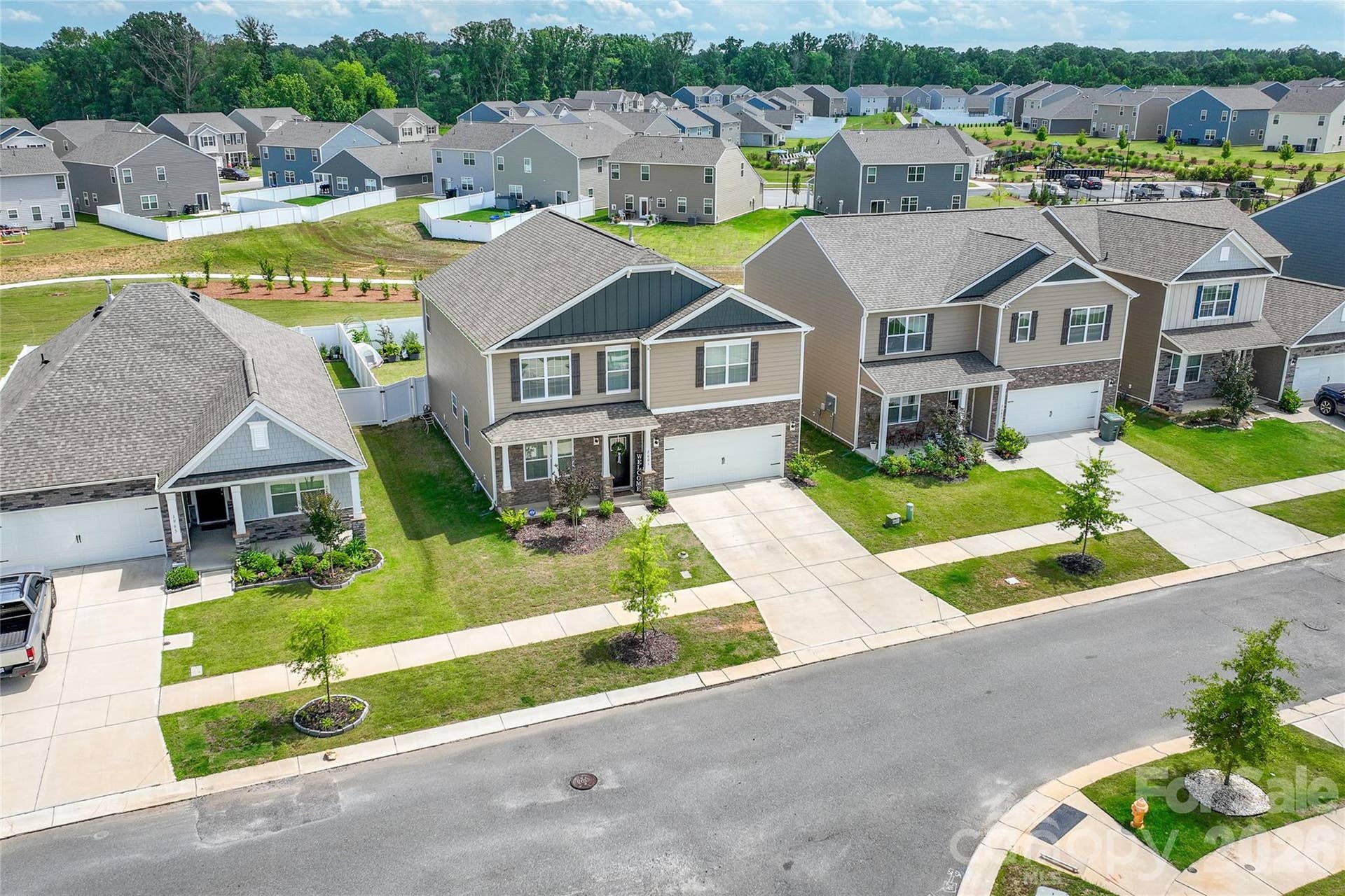 2001 Vanderlyn Street, Monroe, NC 28112 2001 Vanderlyn Street, Monroe, NC 28112