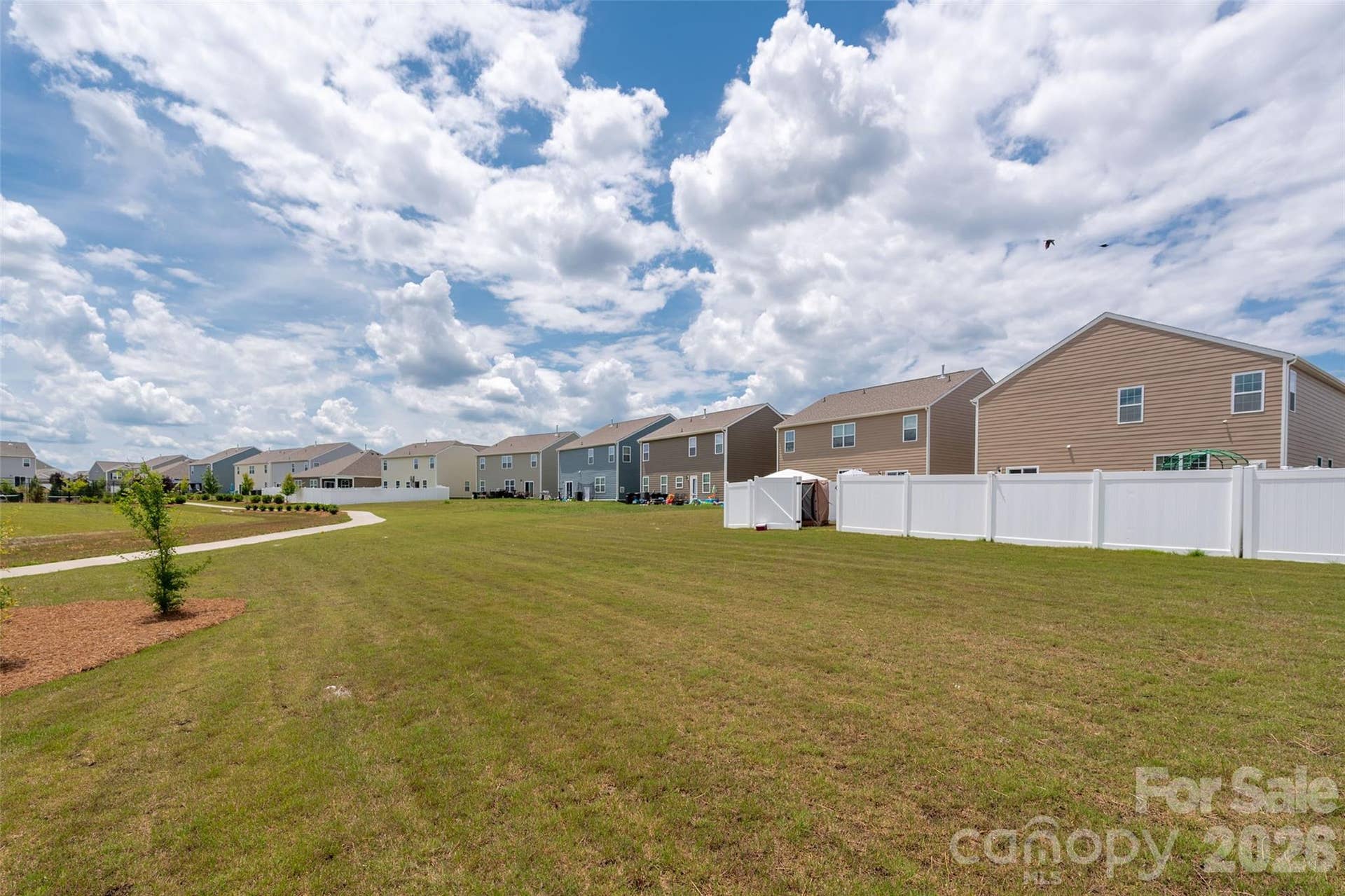 2001 Vanderlyn Street, Monroe, NC 28112 2001 Vanderlyn Street, Monroe, NC 28112