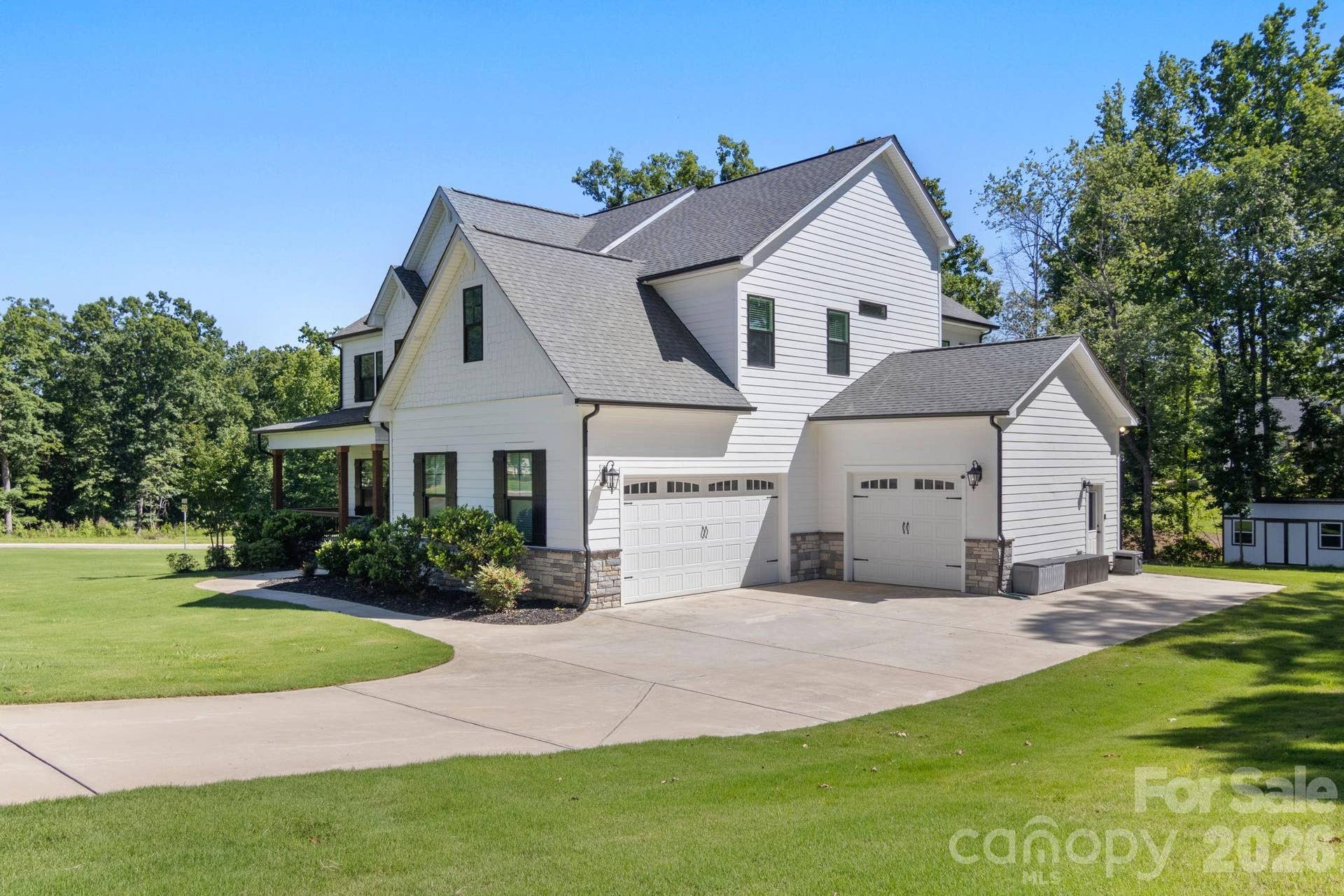 3-car garage