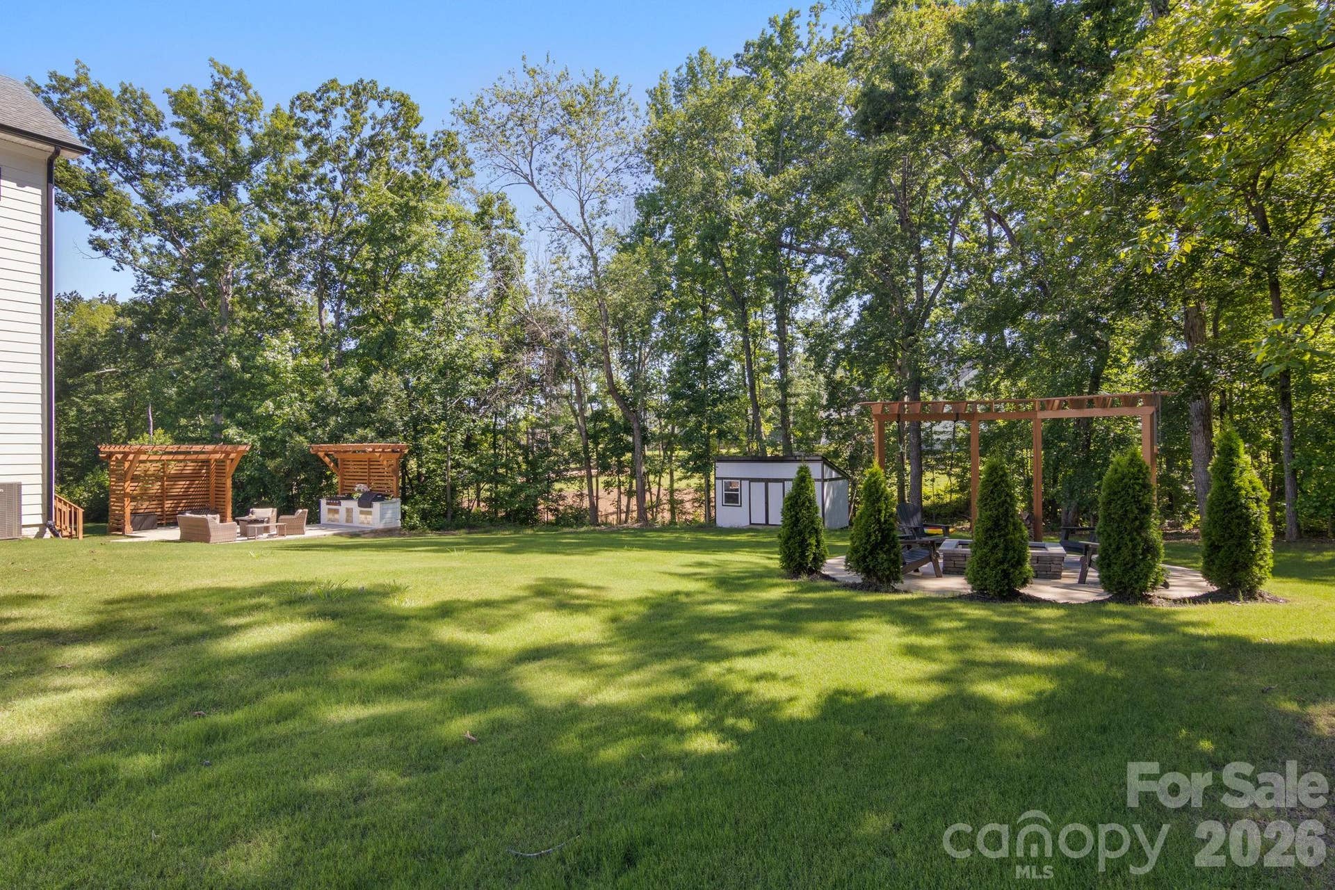 Side yard