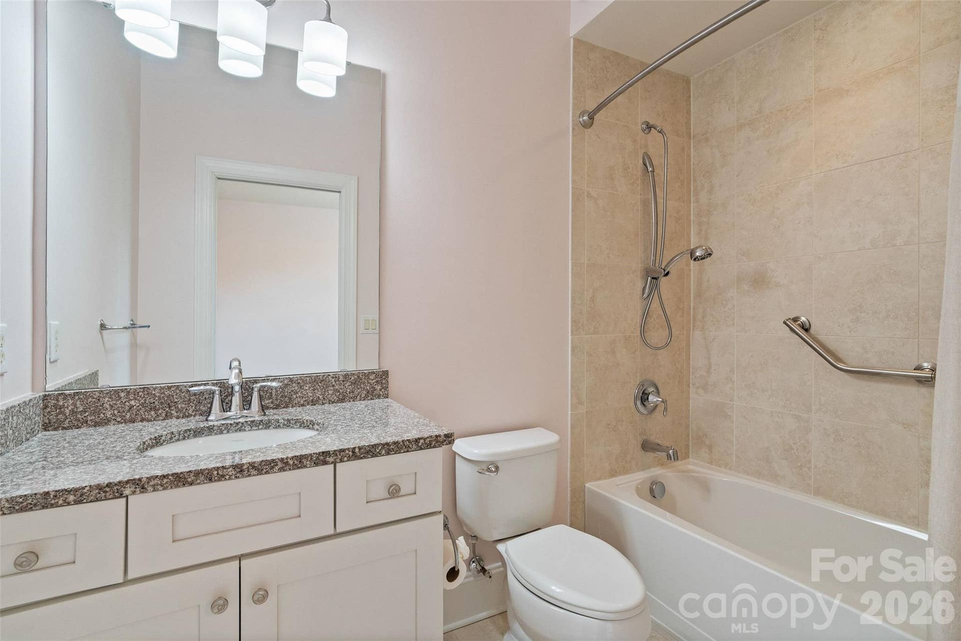 653 Bannerman Lane, Fort Mill, SC 29715 653 Bannerman Lane, Fort Mill, SC 29715