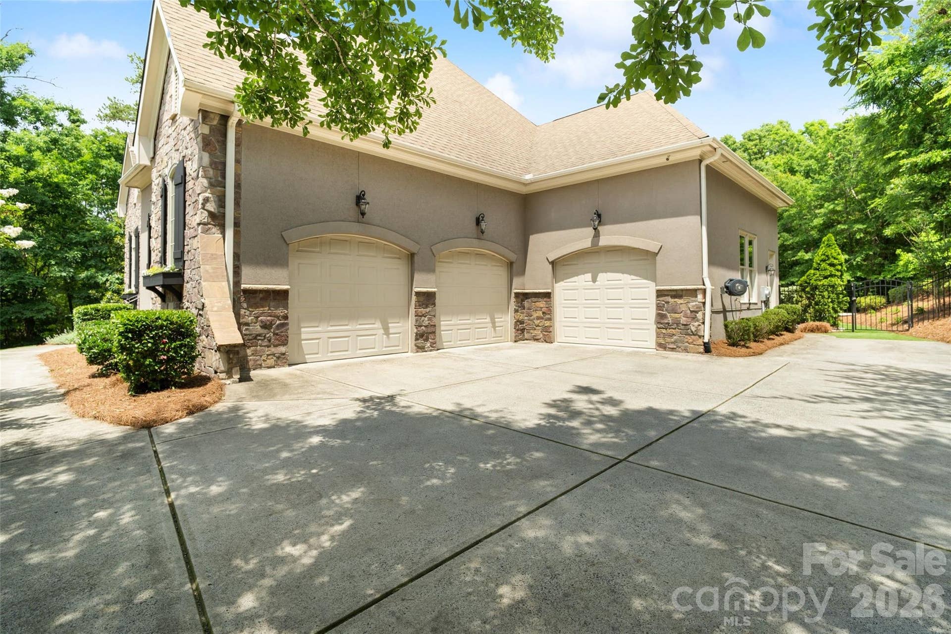 653 Bannerman Lane, Fort Mill, SC 29715 653 Bannerman Lane, Fort Mill, SC 29715