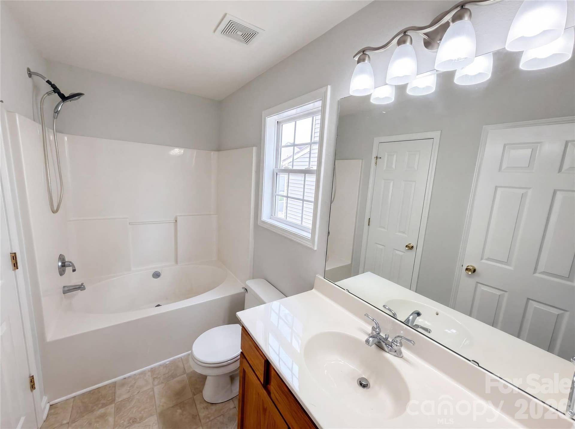 4493 Easywater Lane, Fort Mill, SC 29707 4493 Easywater Lane, Fort Mill, SC 29707