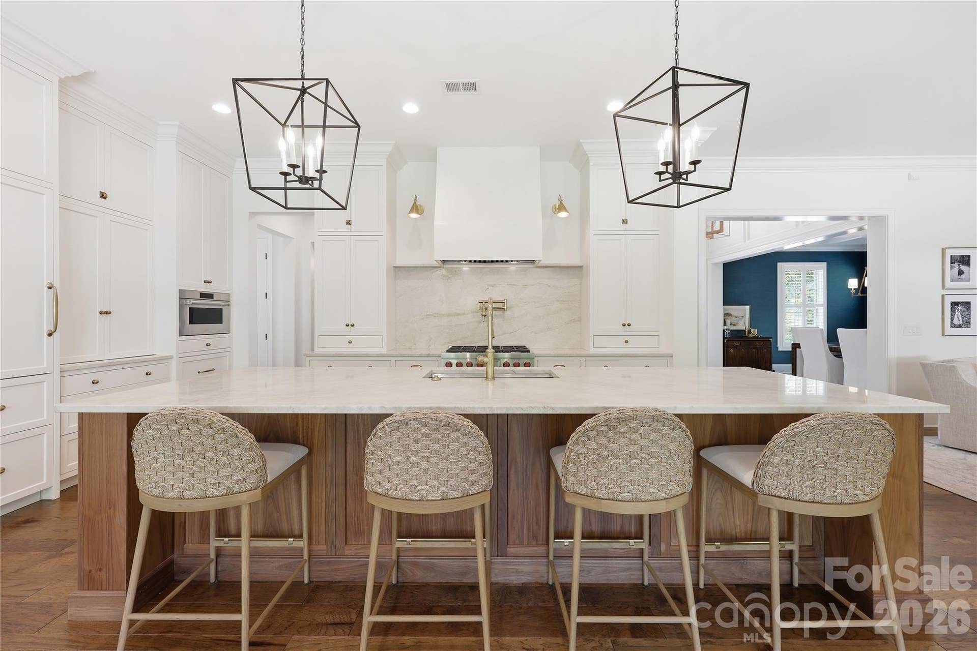 2082 Tatton Hall Road, Fort Mill, SC 29715 2082 Tatton Hall Road, Fort Mill, SC 29715