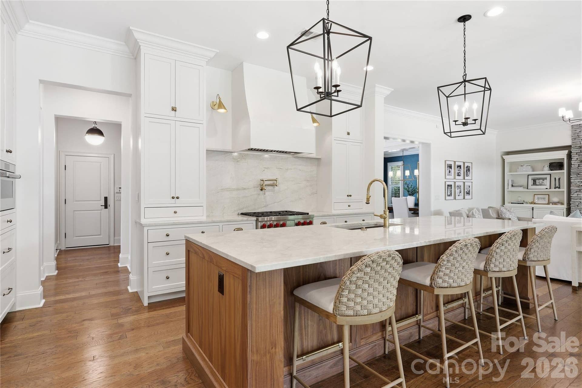 2082 Tatton Hall Road, Fort Mill, SC 29715 2082 Tatton Hall Road, Fort Mill, SC 29715