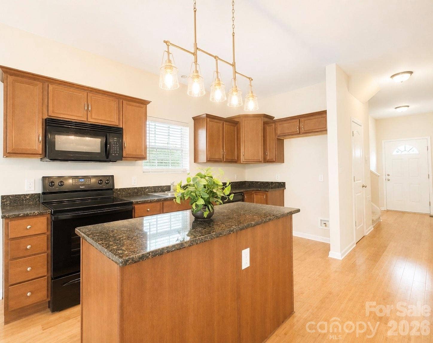 115 High Bluff Circle, Mooresville, NC 28115 Spacious Open Kitchen with Large Island