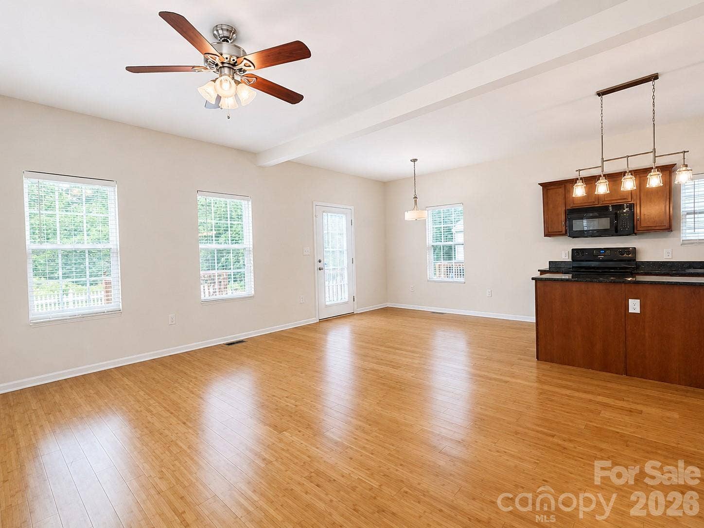 115 High Bluff Circle, Mooresville, NC 28115 Open Floor Plan with Lots of Natural Light