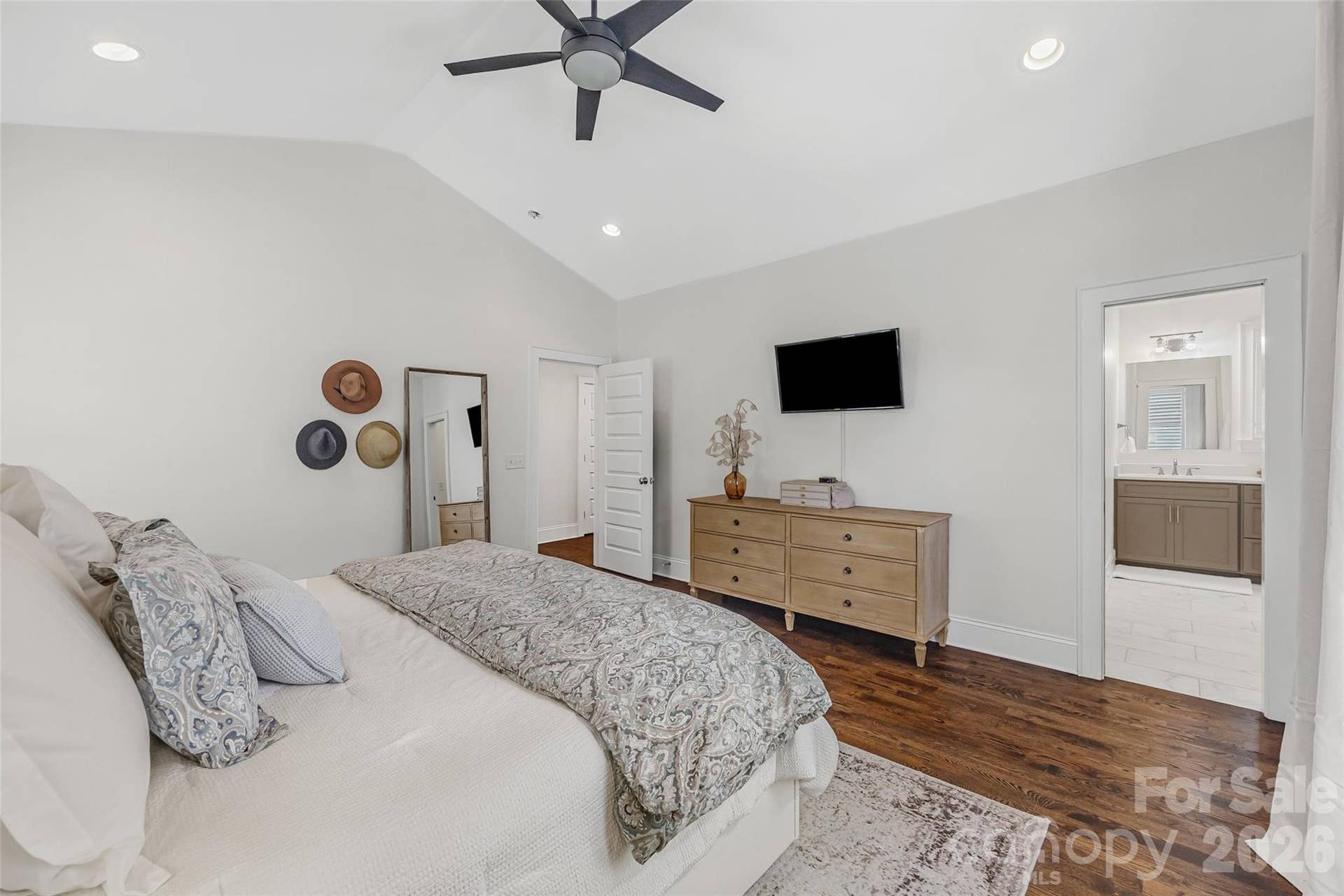 3430 Cosby Place, Charlotte, NC 28205