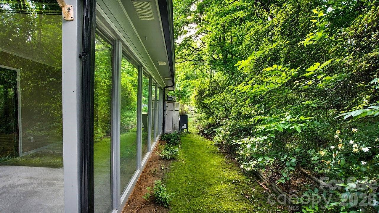 107 David Court, Fort Mill, SC 29715 107 David Court, Fort Mill, SC 29715