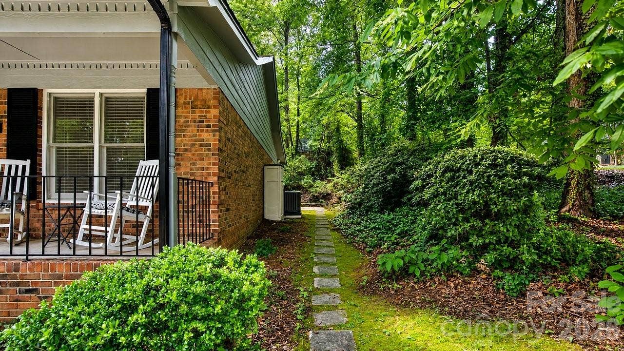 107 David Court, Fort Mill, SC 29715 107 David Court, Fort Mill, SC 29715