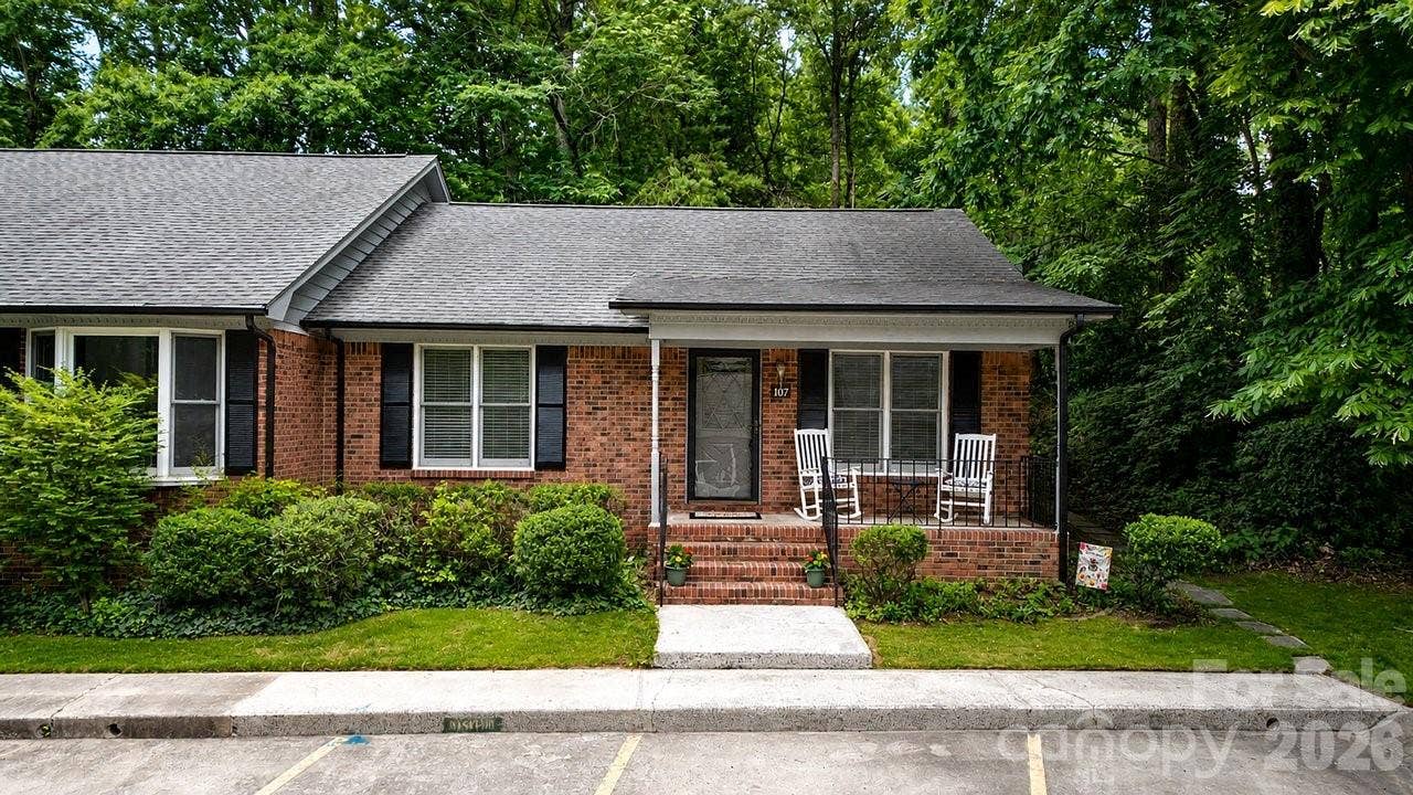 107 David Court, Fort Mill, SC 29715 107 David Court, Fort Mill, SC 29715