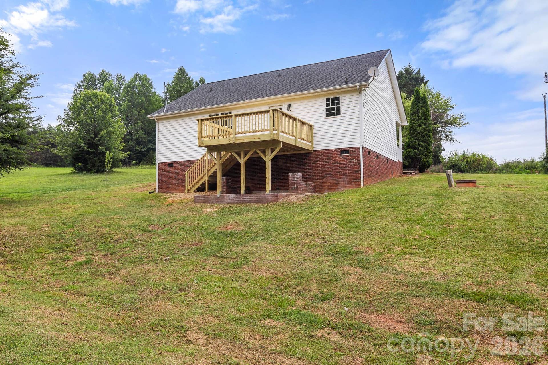 2931 Greenleaf Road, Clover, SC 29710