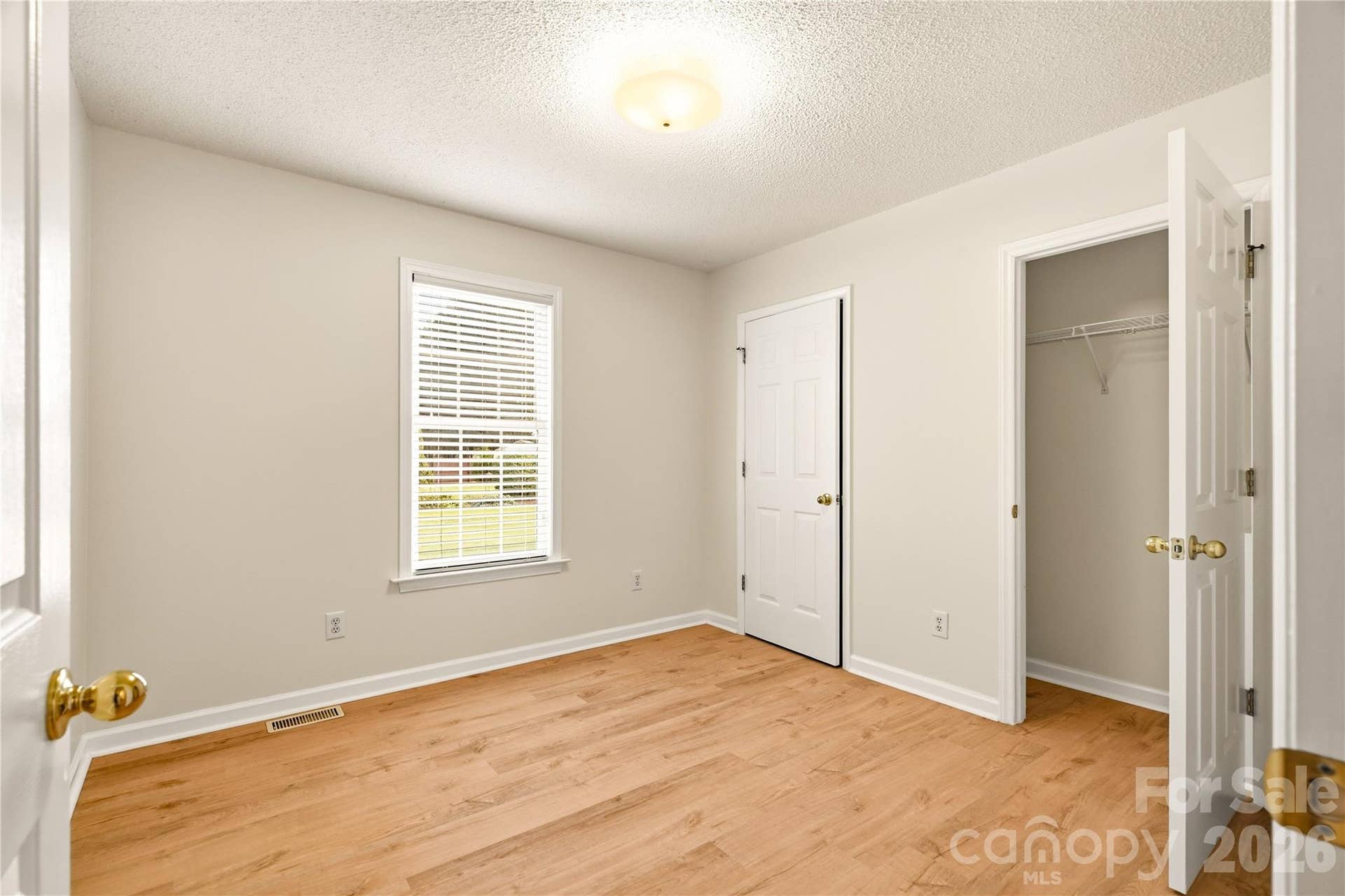 3892 Stoney Creek Drive, Lincolnton, NC 28092 3892 Stoney Creek Drive, Lincolnton, NC 28092