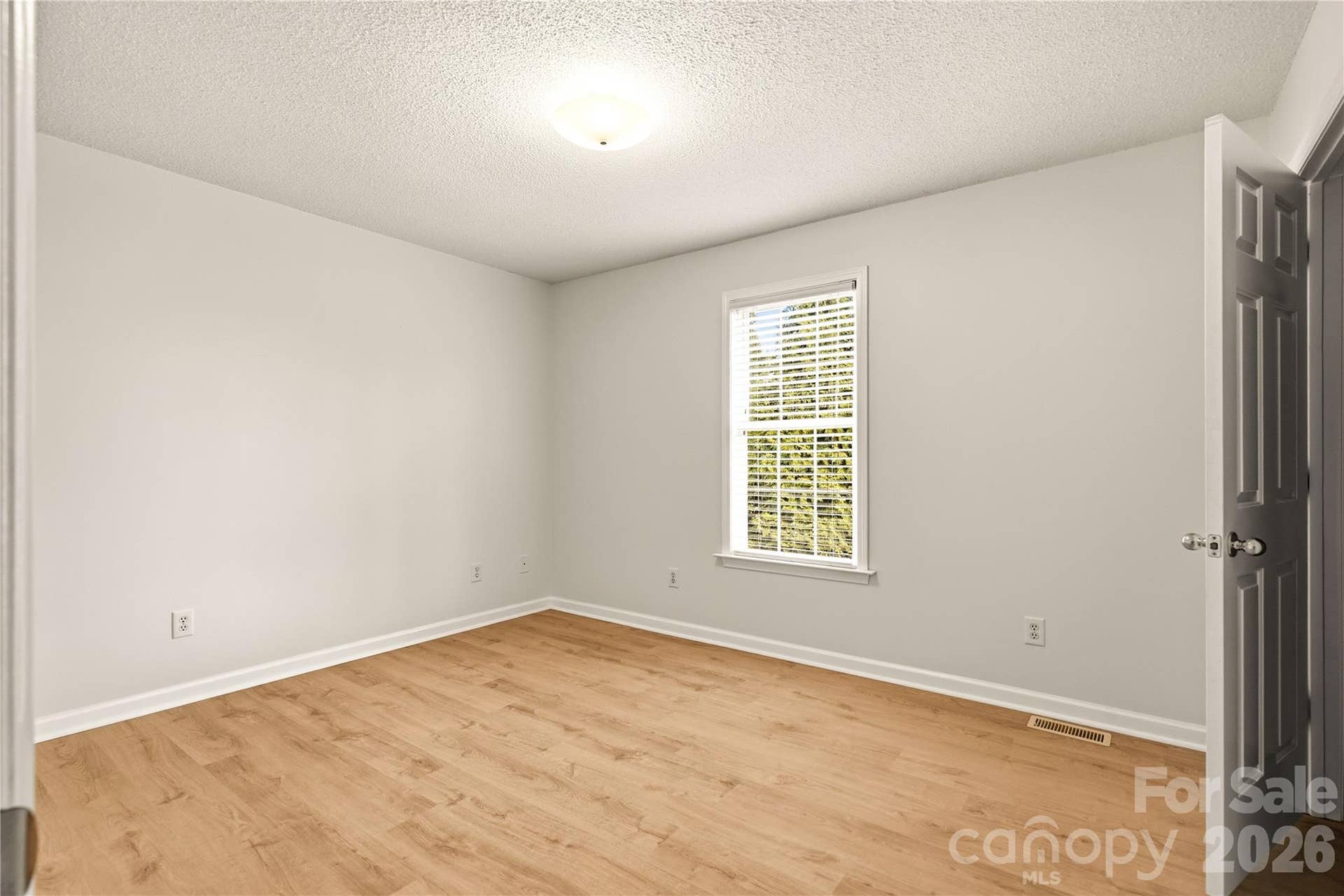 3892 Stoney Creek Drive, Lincolnton, NC 28092 Flexible space ideal for a home office or secondary bedroom.