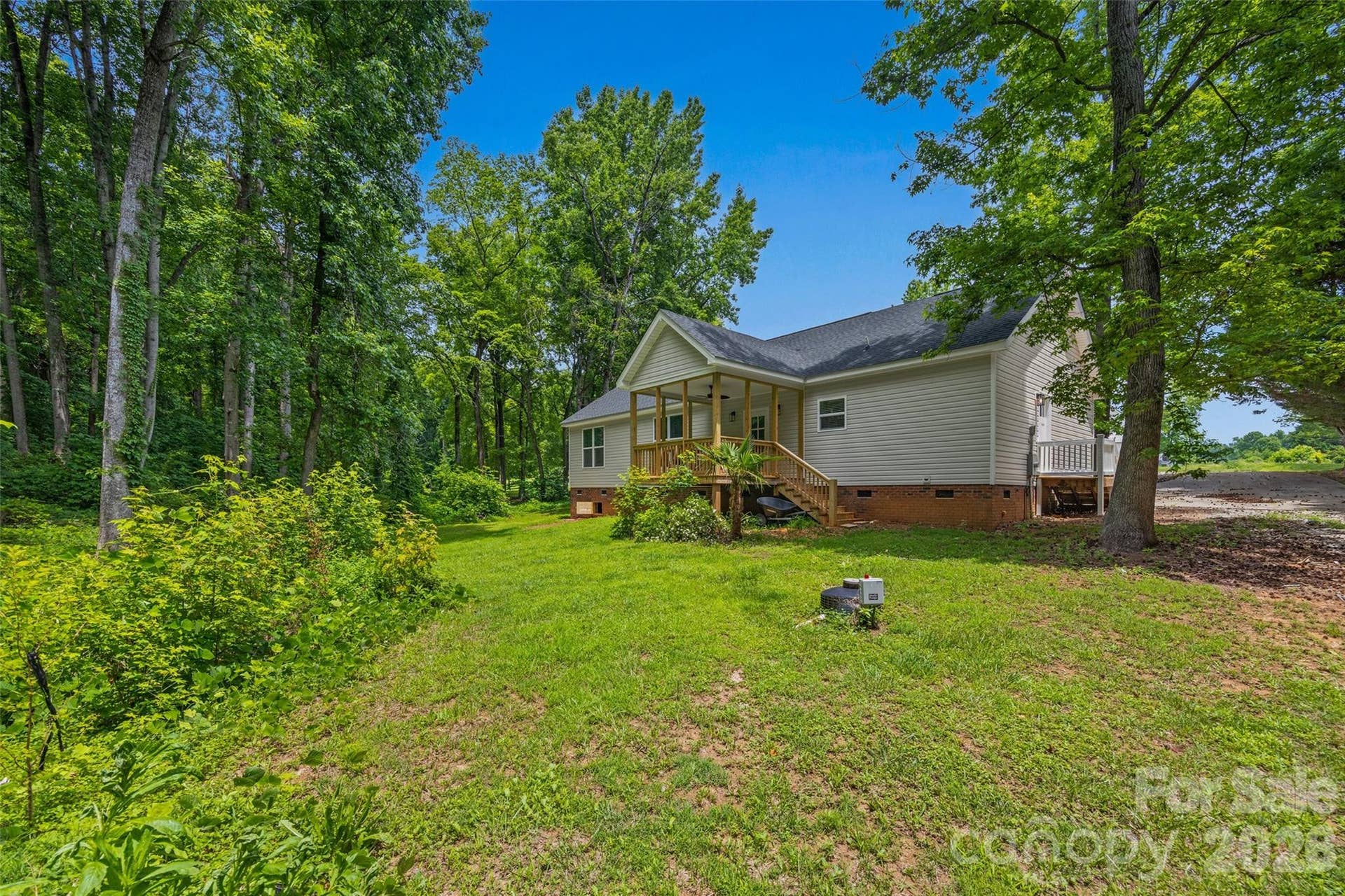 925 Loganberry Lane, York, SC 29745 925 Loganberry Lane, York, SC 29745