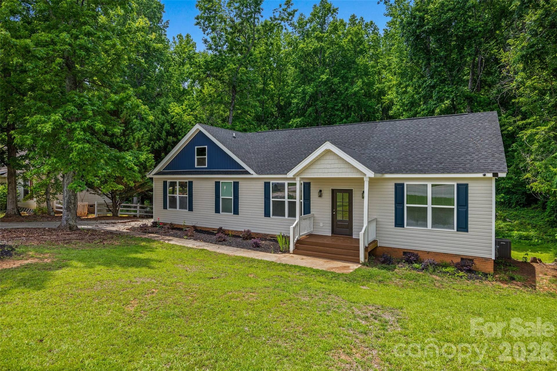 925 Loganberry Lane, York, SC 29745 925 Loganberry Lane, York, SC 29745