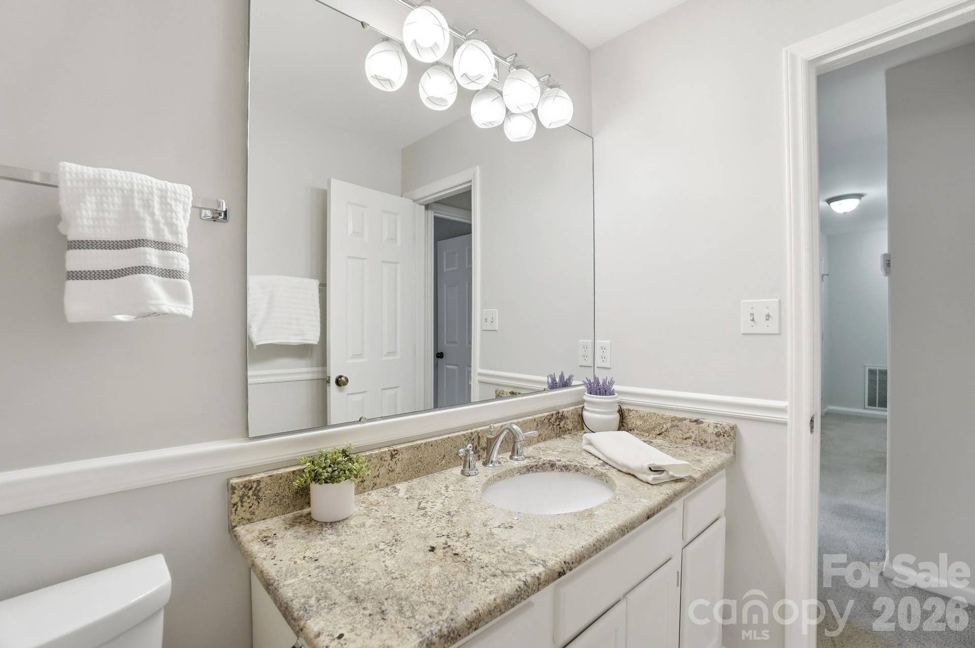 Hall Full Bathroom