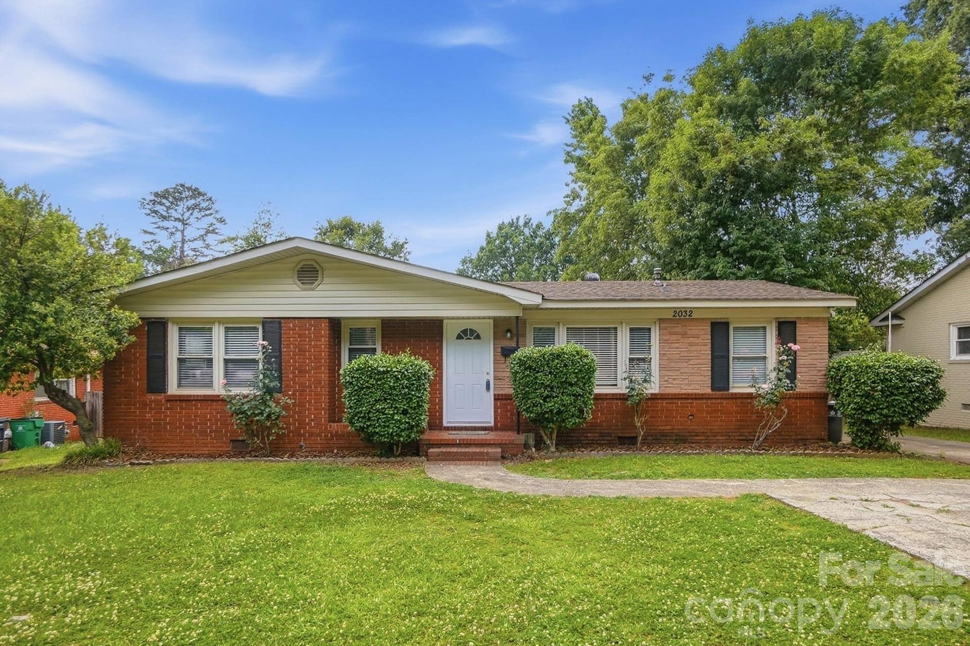 2032 Eastway Drive, Charlotte, NC 28205 2032 Eastway Drive, Charlotte, NC 28205