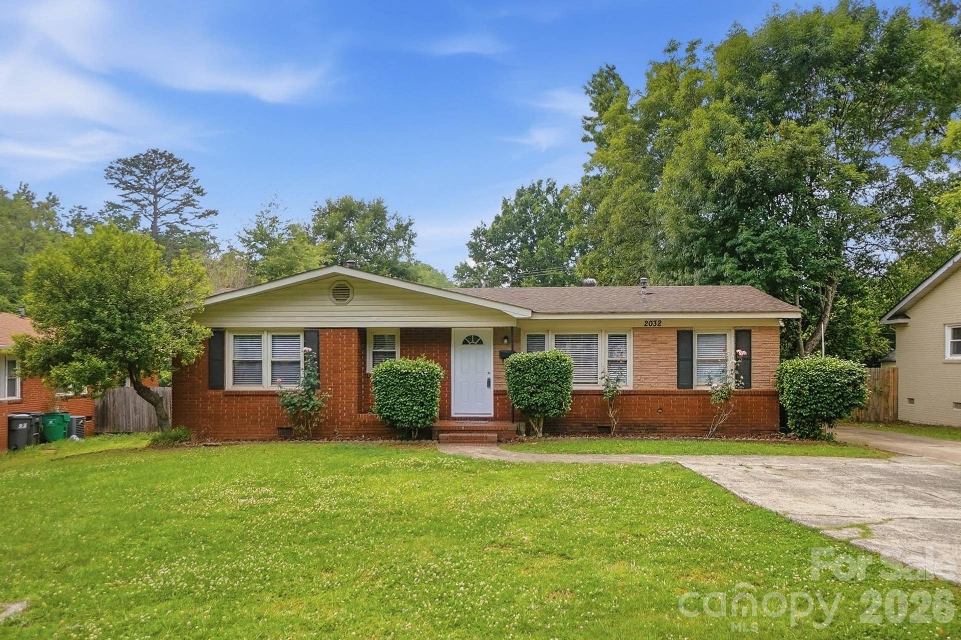 2032 Eastway Drive, Charlotte, NC 28205 2032 Eastway Drive, Charlotte, NC 28205