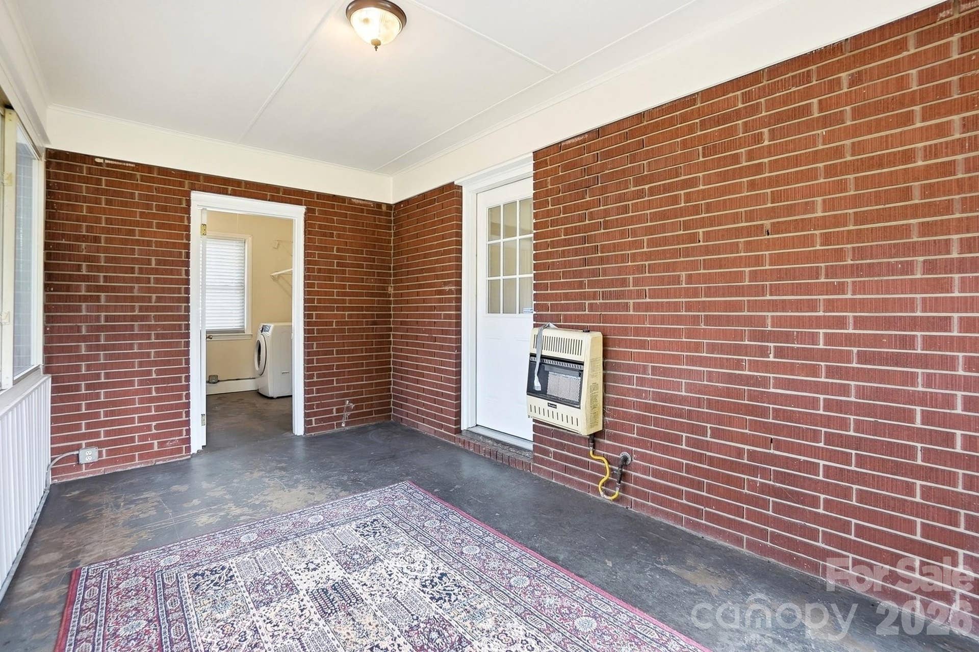 2032 Eastway Drive, Charlotte, NC 28205 2032 Eastway Drive, Charlotte, NC 28205