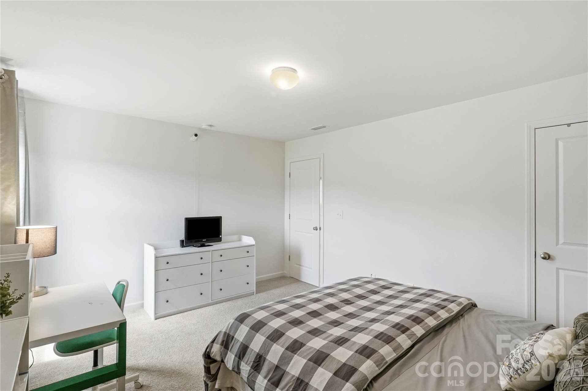 545 Dutch White Drive, Clover, SC 29710 545 Dutch White Drive, Clover, SC 29710