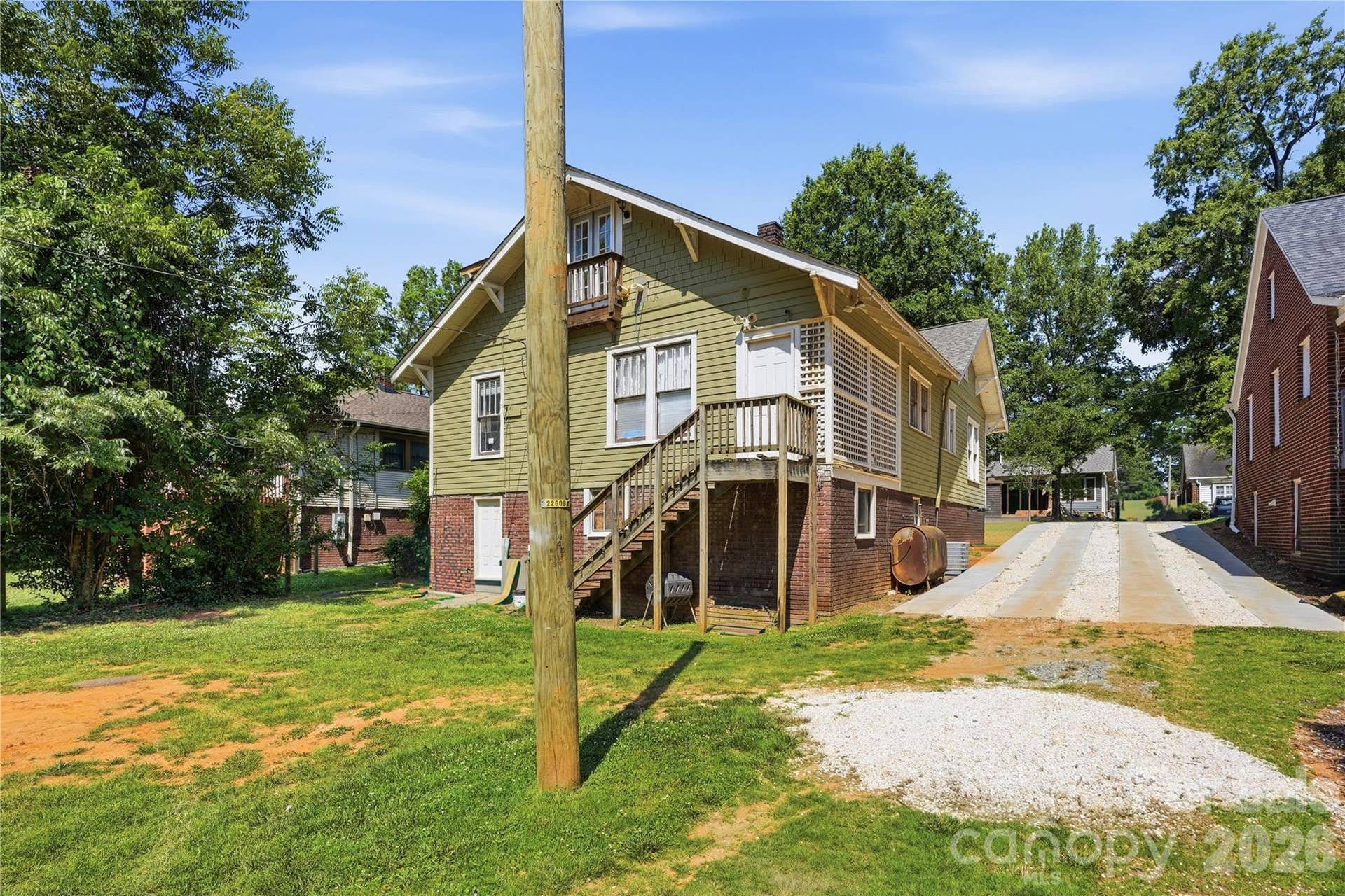209 Grandin Road, Charlotte, NC 28208 209 Grandin Road, Charlotte, NC 28208