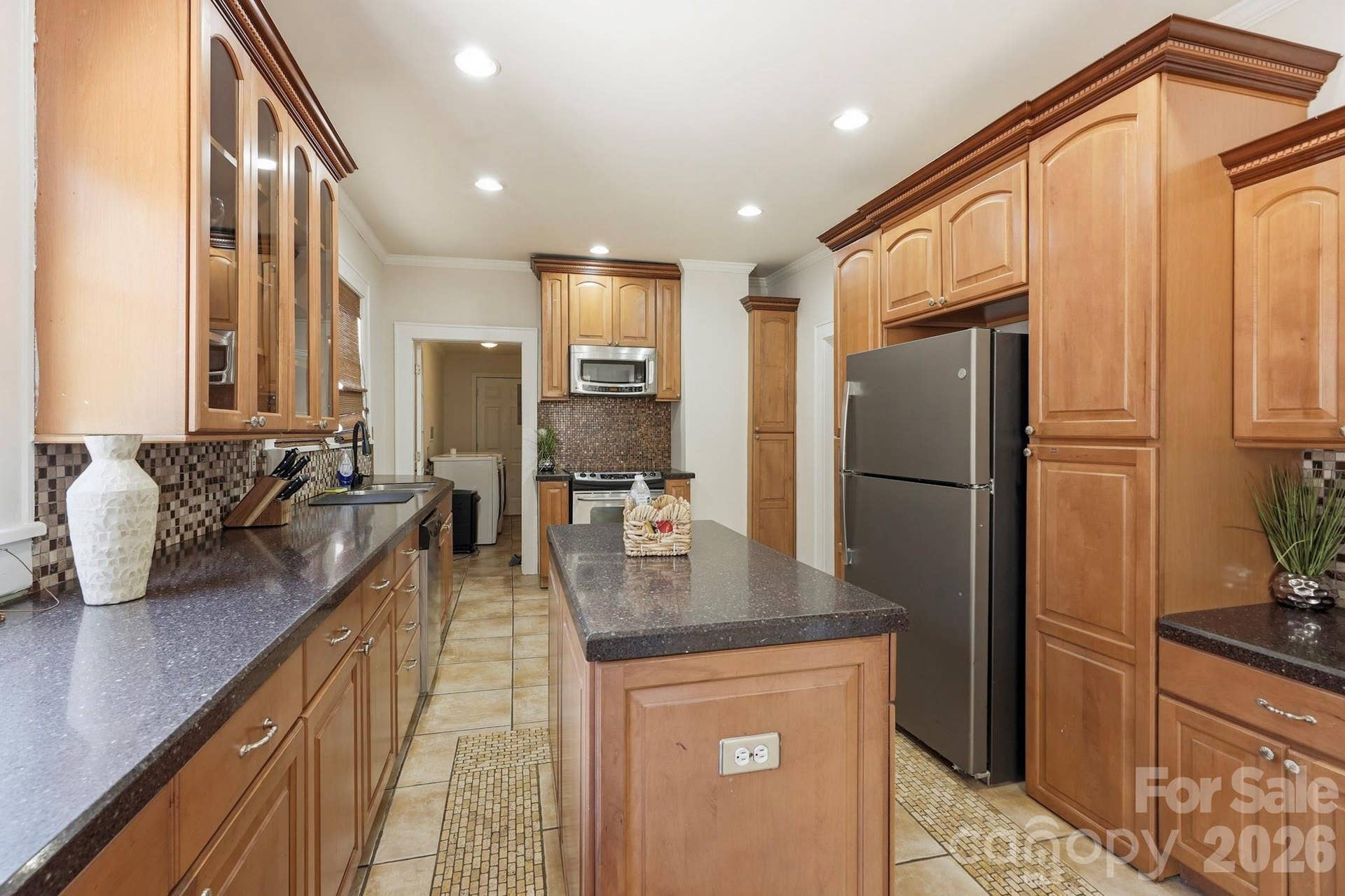 209 Grandin Road, Charlotte, NC 28208 209 Grandin Road, Charlotte, NC 28208