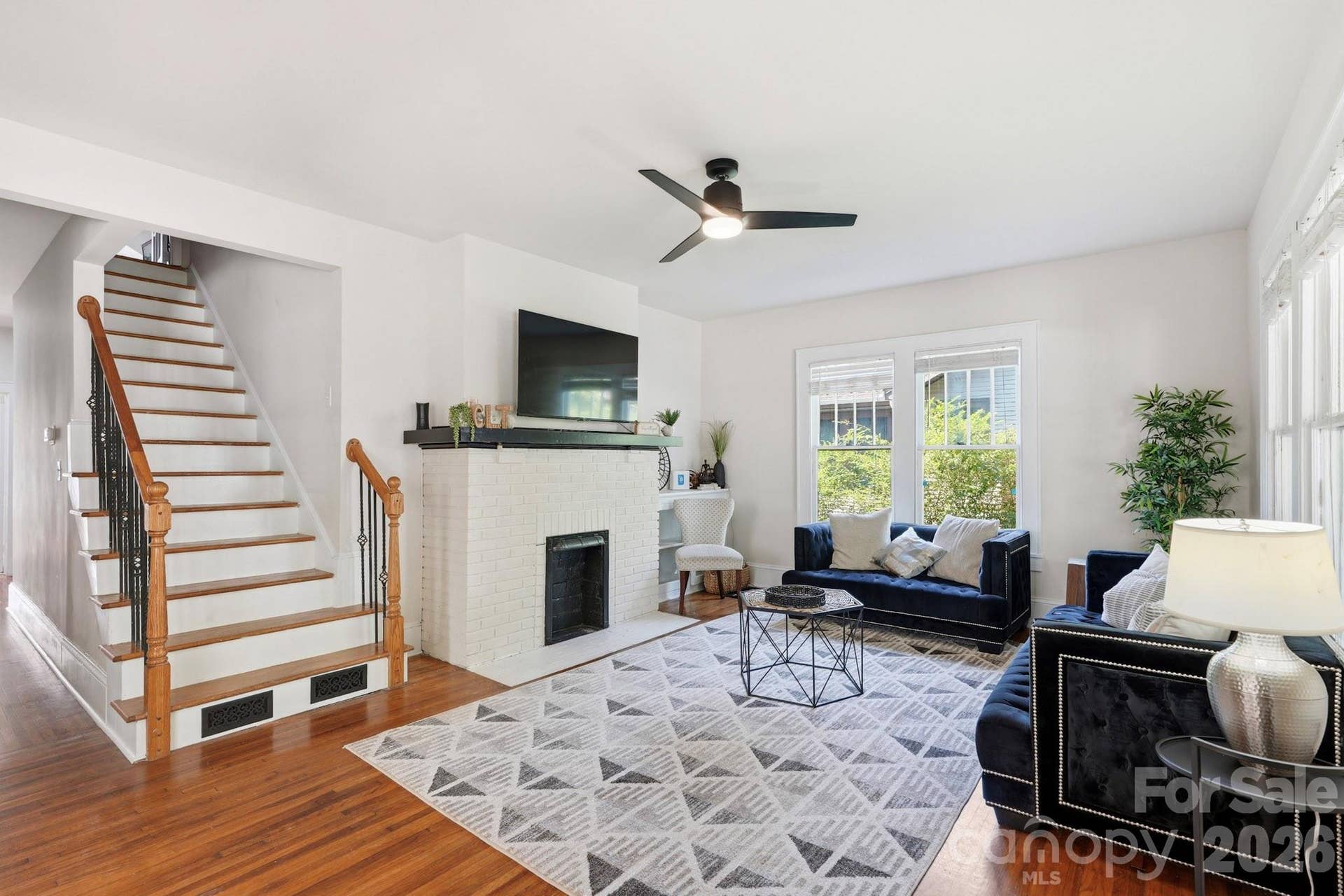 209 Grandin Road, Charlotte, NC 28208 209 Grandin Road, Charlotte, NC 28208