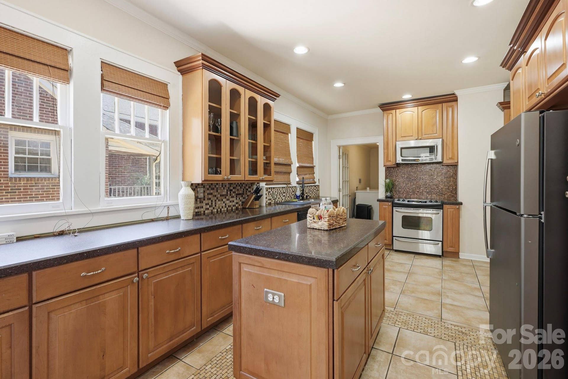 209 Grandin Road, Charlotte, NC 28208 209 Grandin Road, Charlotte, NC 28208