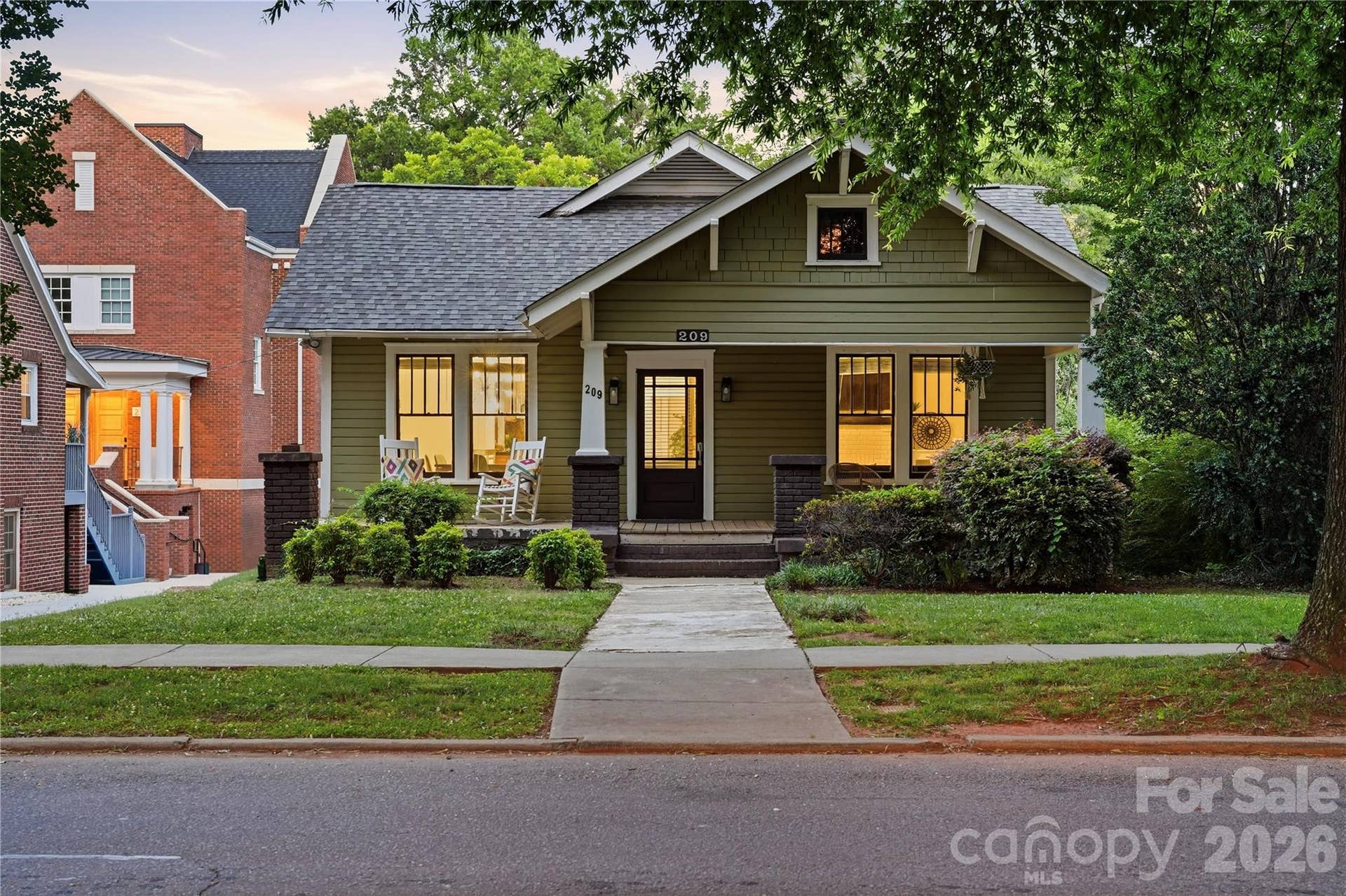 209 Grandin Road, Charlotte, NC 28208 209 Grandin Road, Charlotte, NC 28208
