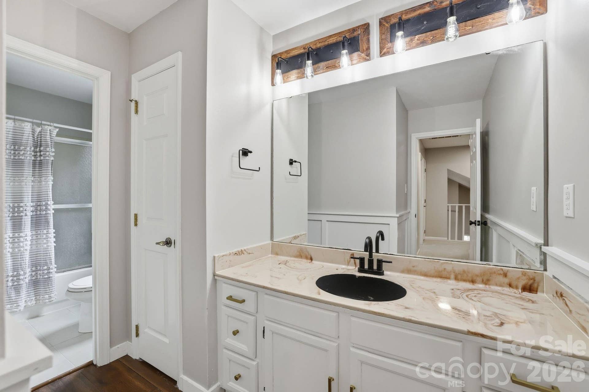7038 Chelsea Day Lane, Tega Cay, SC 29708 Full Bath Upper Floor