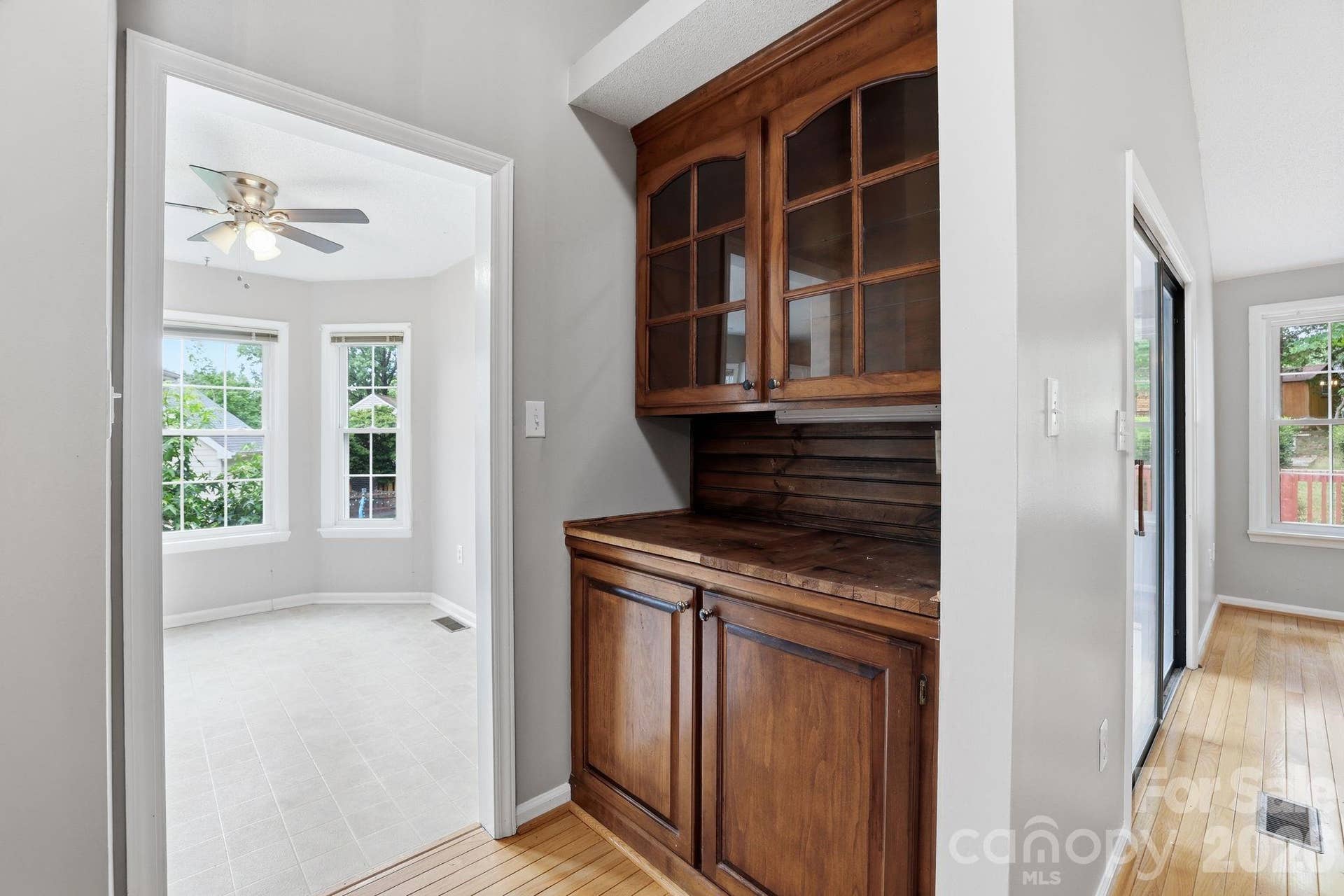 7038 Chelsea Day Lane, Tega Cay, SC 29708 Bar Area off Dining Room