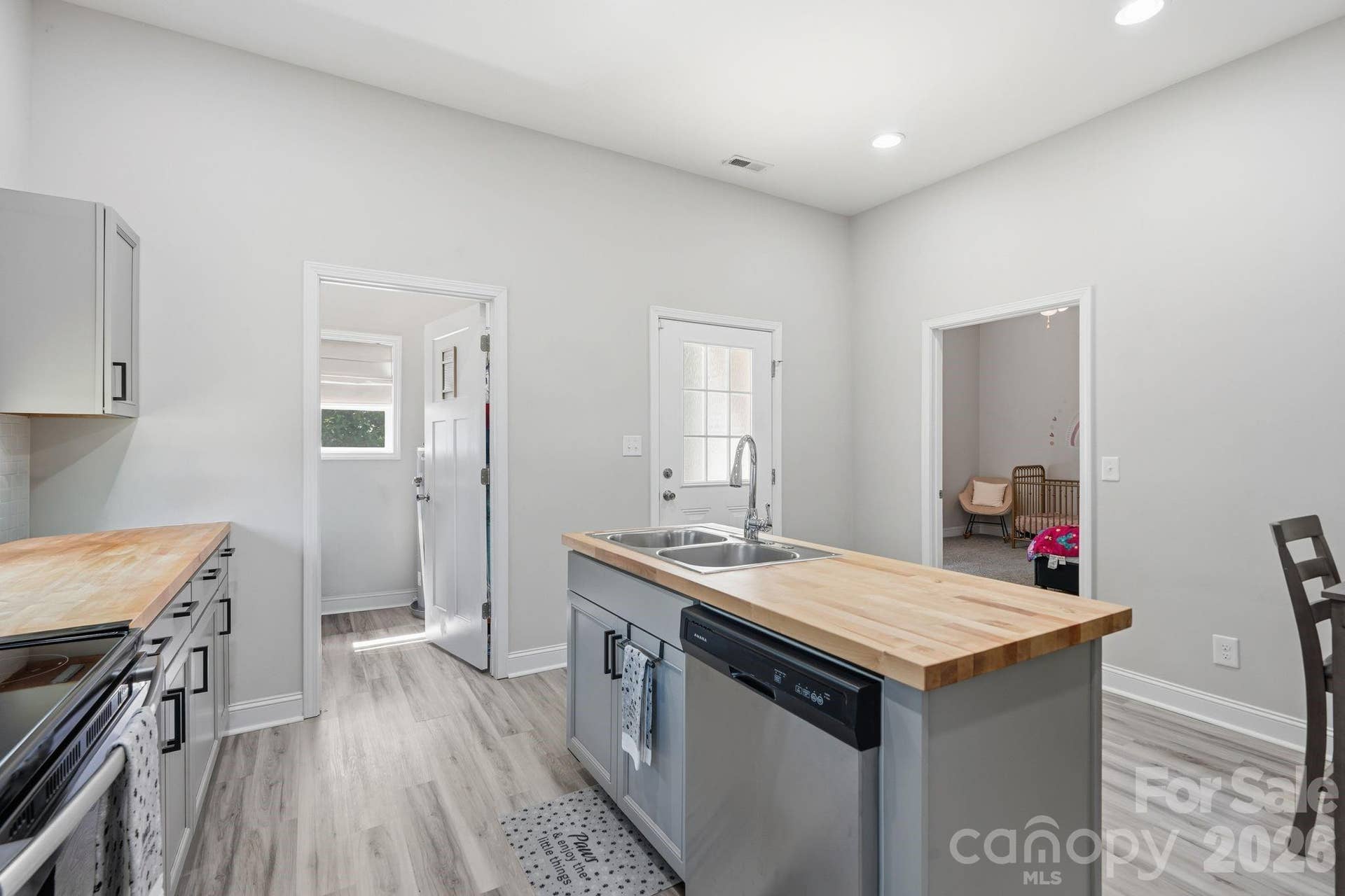 87 Arcadia Street, Rock Hill, SC 29730 87 Arcadia Street, Rock Hill, SC 29730