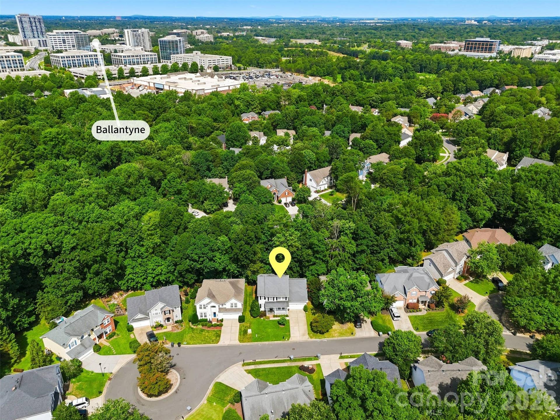 6832 Charter Hills Road, Charlotte, NC 28277 Location doesn't get much better than this! Newly completed Ballantyne Bowl the area's premier destination for dining and entertainment, and the highly anticipated Wegmans grocery store is set to open just minutes away in Fall 2026!
