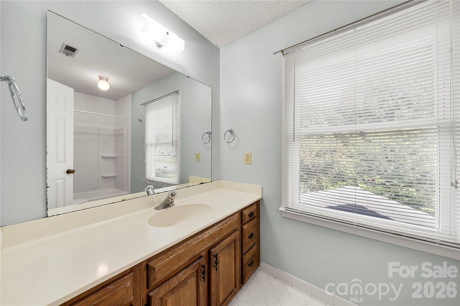 628 Bellows Lane, Charlotte, NC 28270