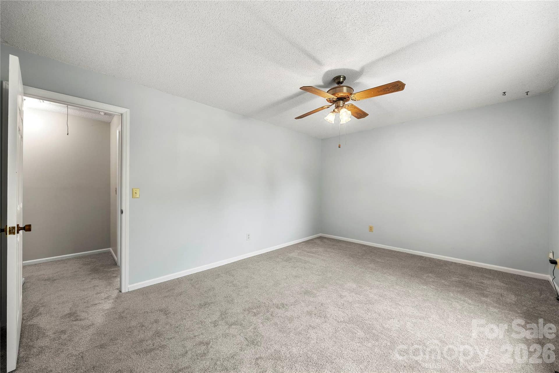 628 Bellows Lane, Charlotte, NC 28270