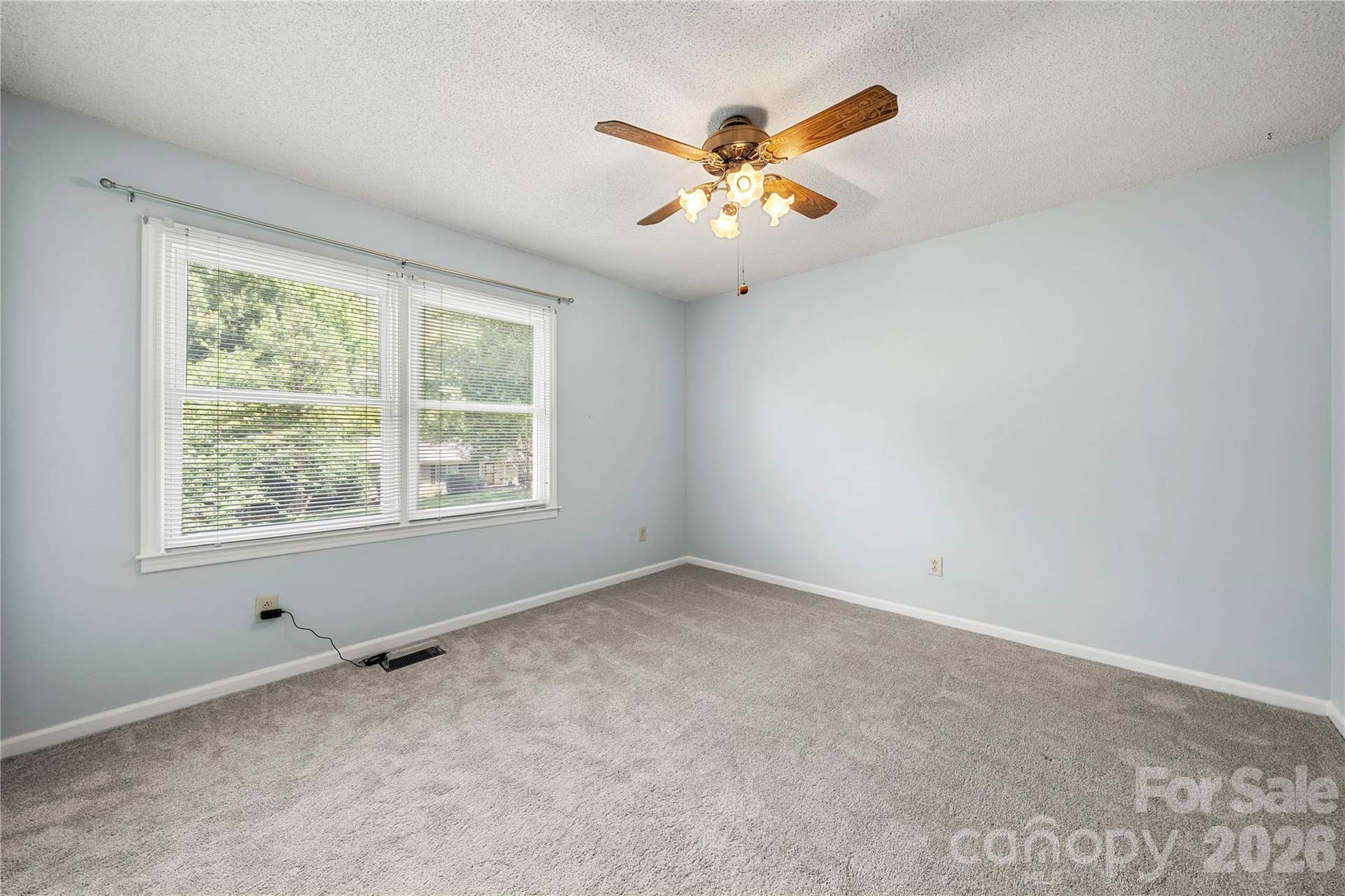 628 Bellows Lane, Charlotte, NC 28270